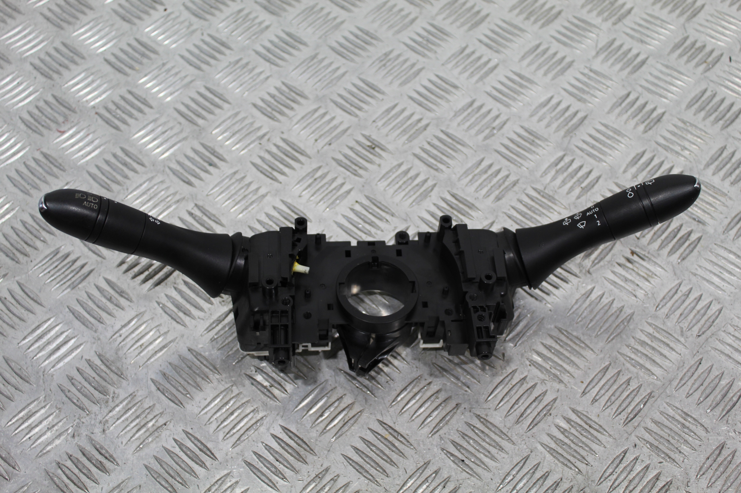 ručice brisača ESPACE 5 V 255674919R
