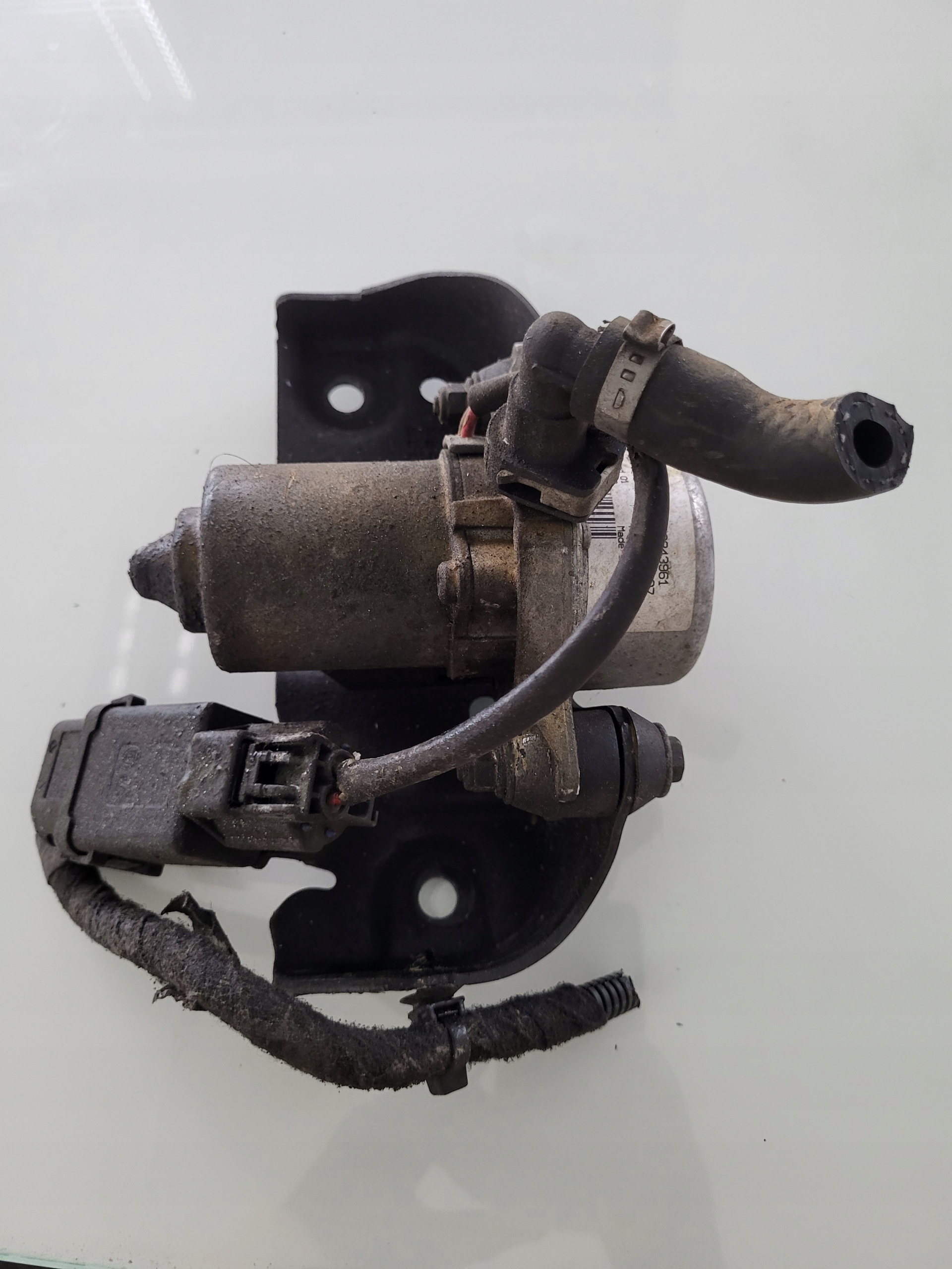 opel oe 13343961 насос вакум