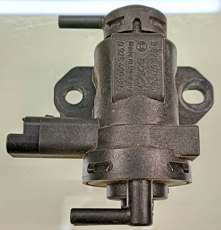 Bosch 9628971180 клапан давления