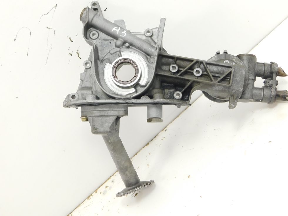 Pompa oleju Alfa Romeo 156 147 1.9 16V JTD