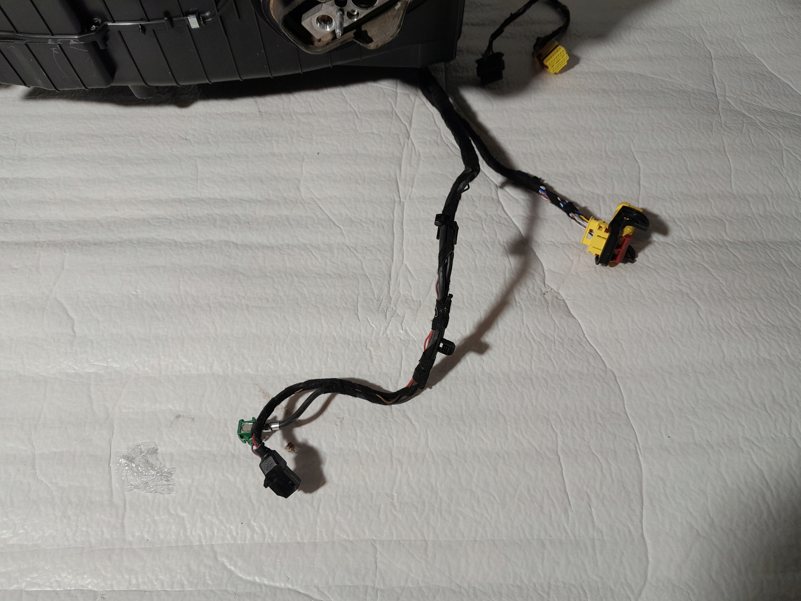 AUDI A4 B9 heater complete bundle support 8W1820005K 4M1820021