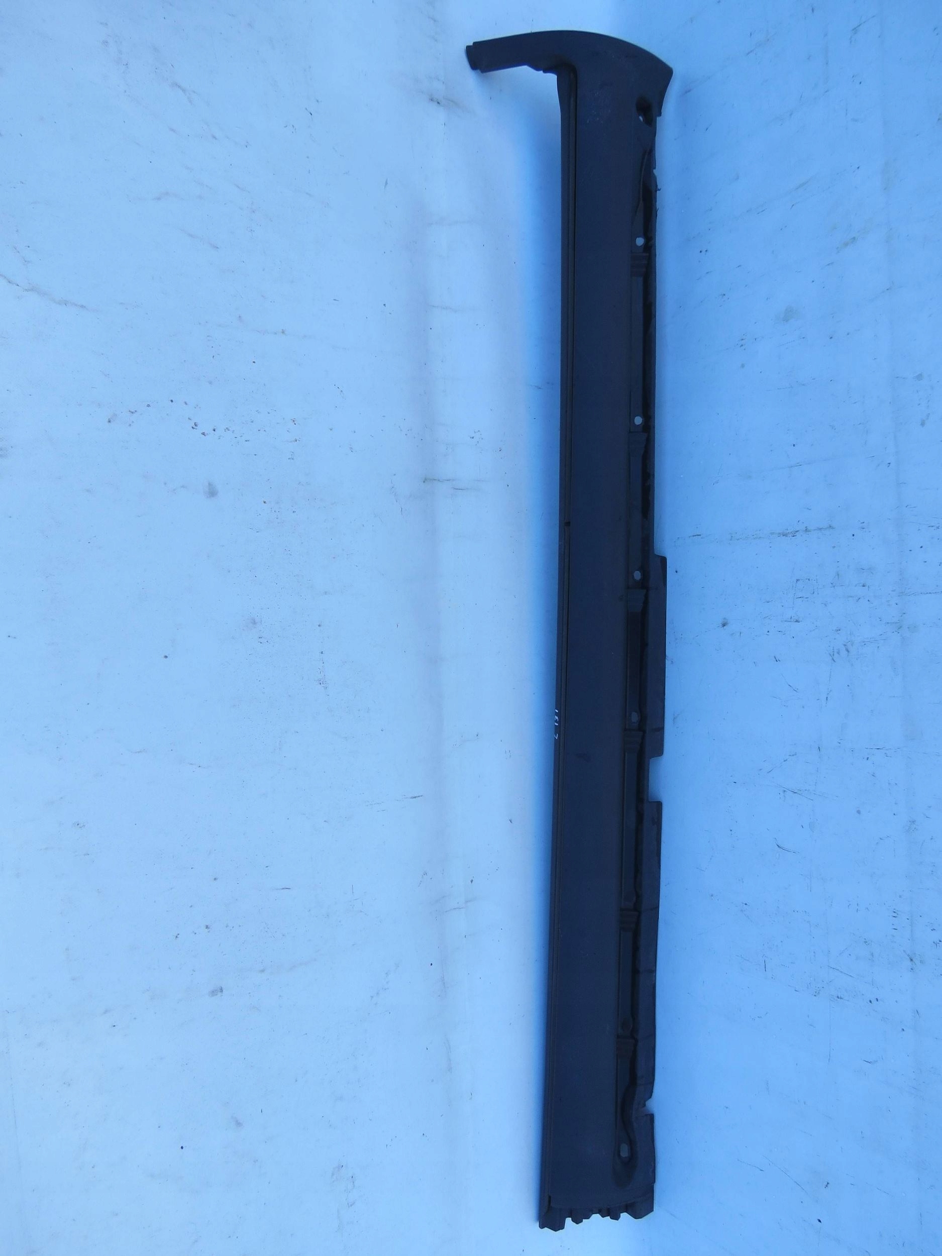 moulding threshold left VOLVO XC70 II CROSS AWD 2.4D 185KM 2000-2007r 30698370