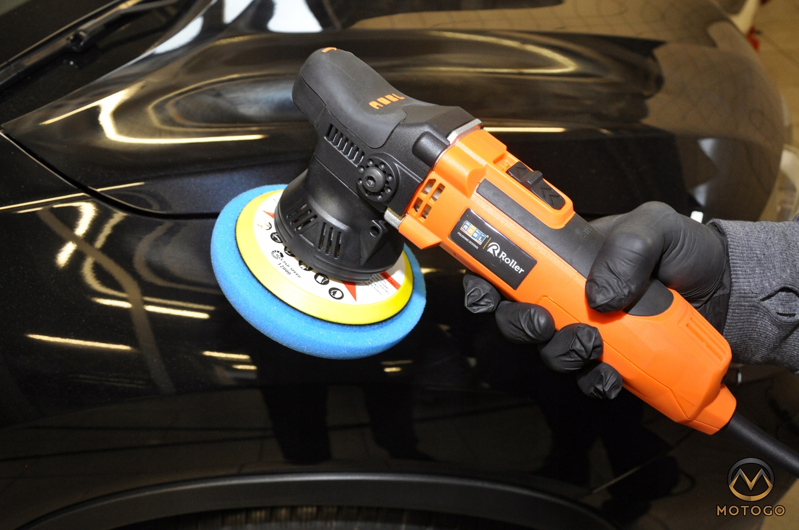 Roller DA0912501 + menzerna , pady 125, 75 Maksymalna prędkość obrotowa 6400 RPM