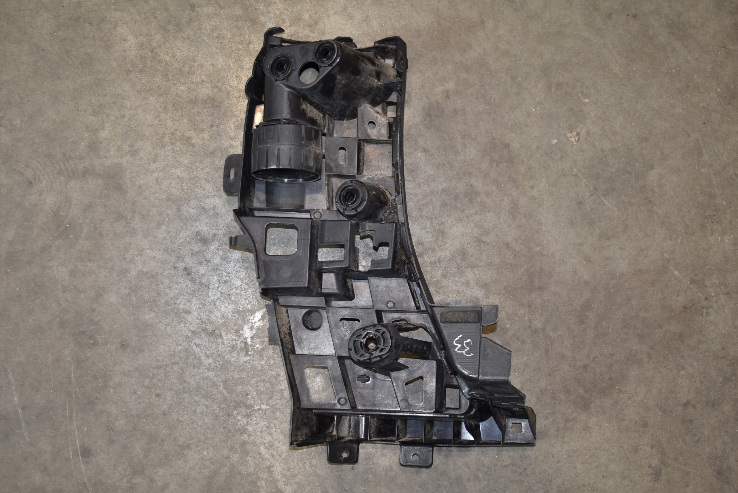 bumper bracket rear part rear right BMW X7 G07 1