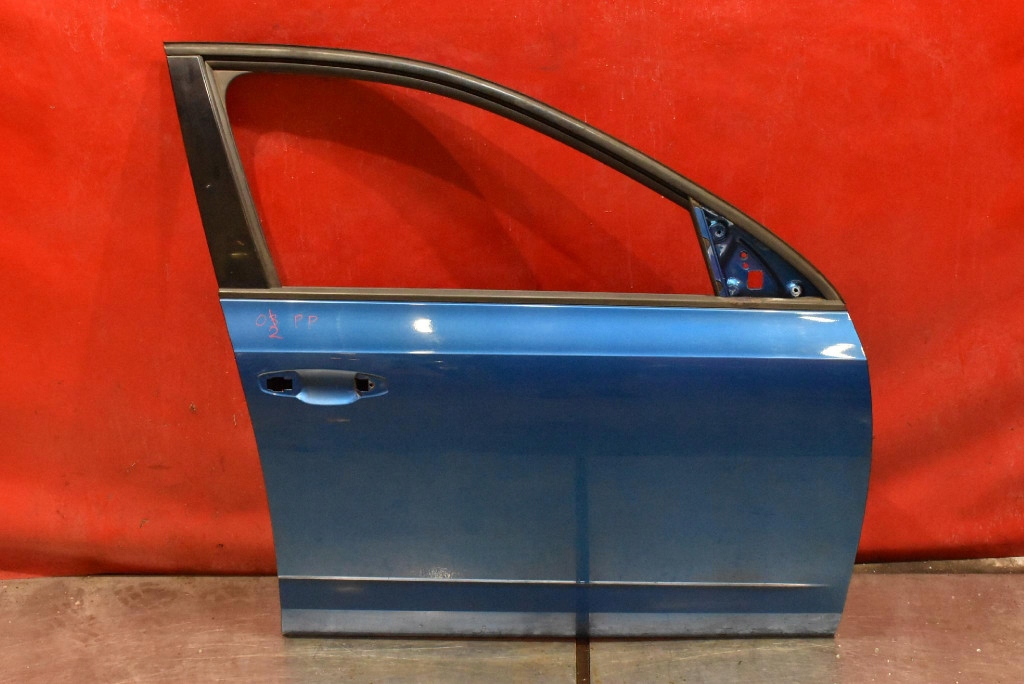 door right front front blue SKODA OCTAVIA 3 III KOMBI 13-17