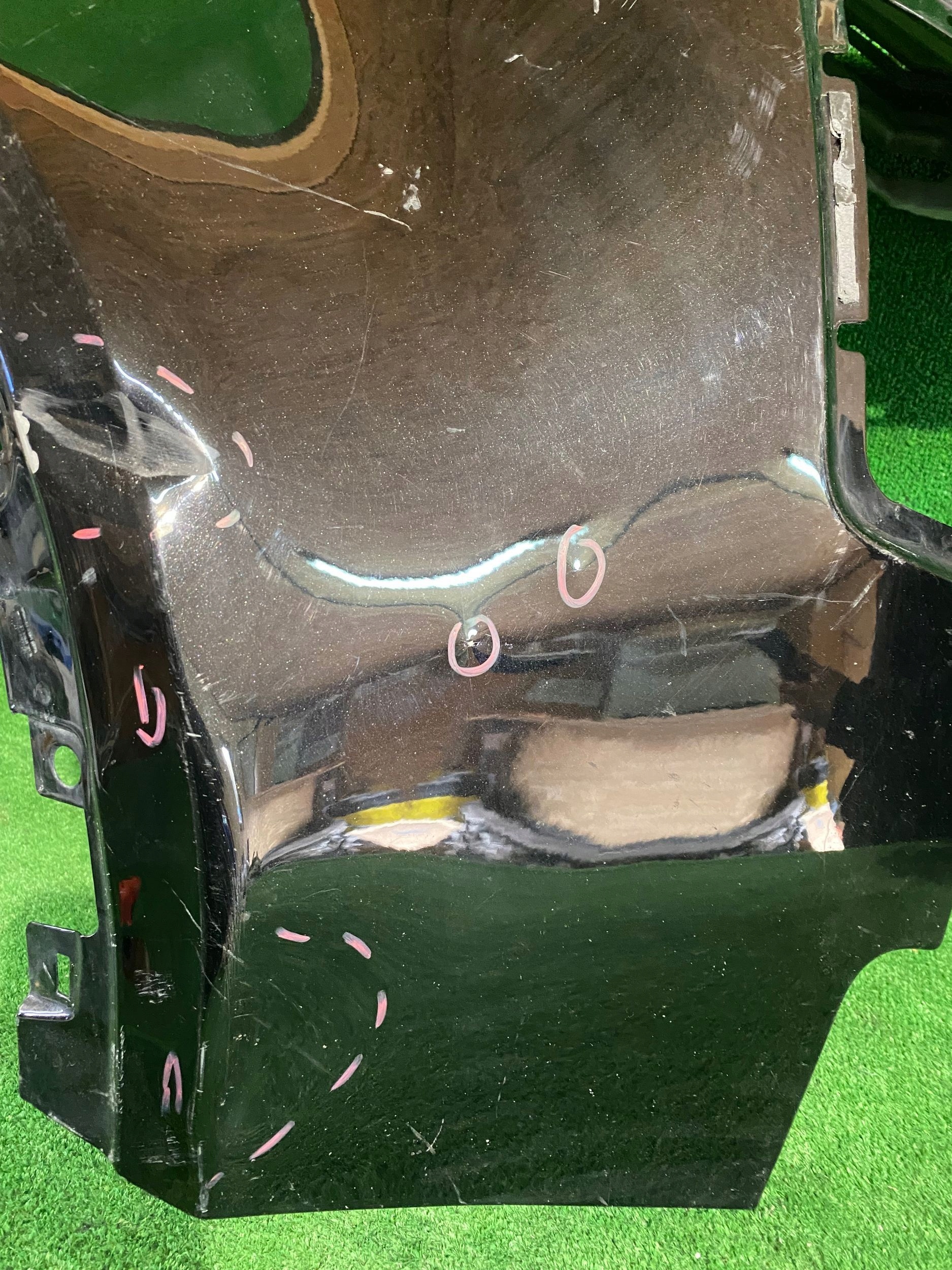 fender front right front LAND ROVER DEFENDER II