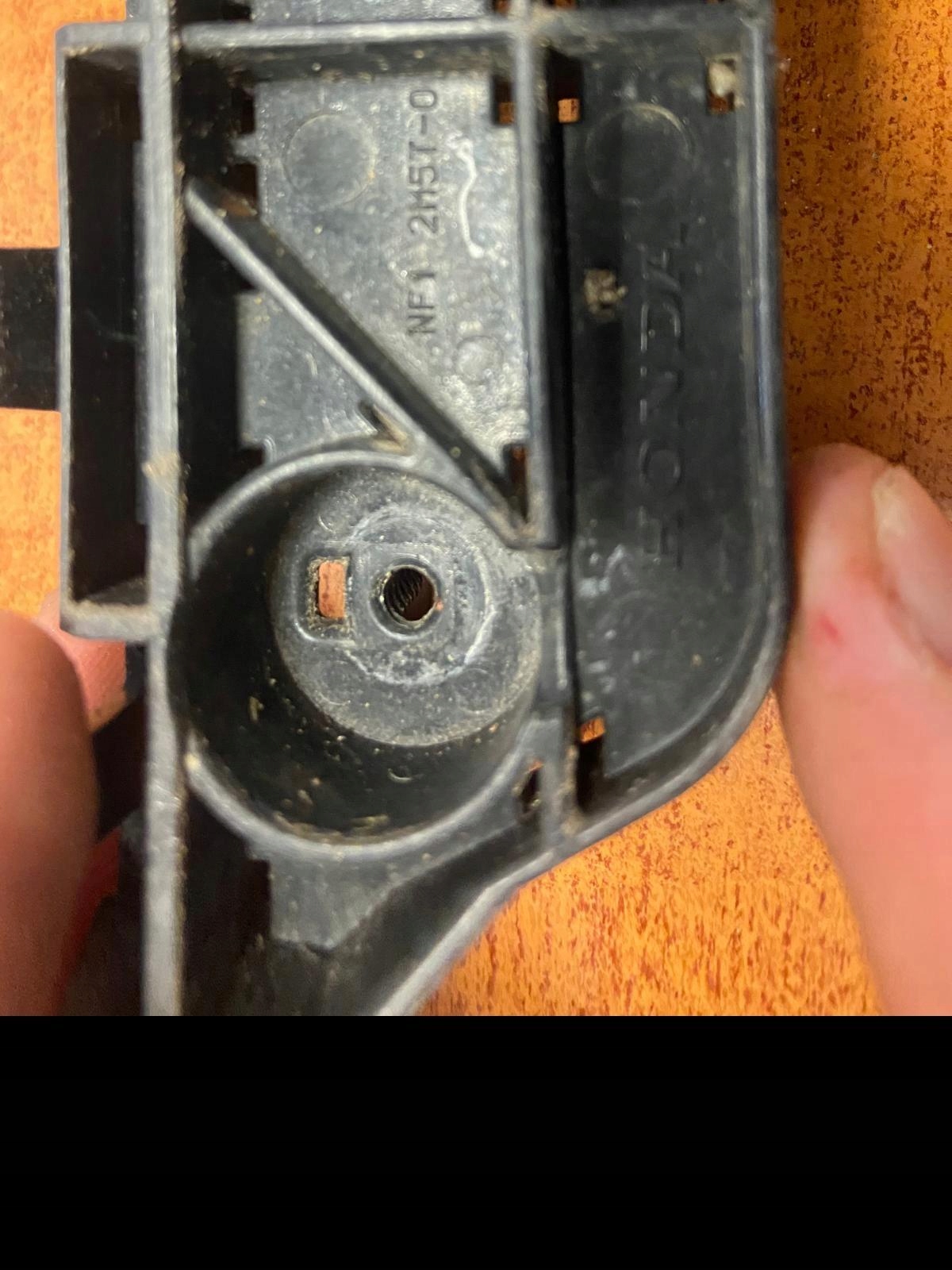 HONDA CR-V III left bumper bracket left front NF12M5T-0