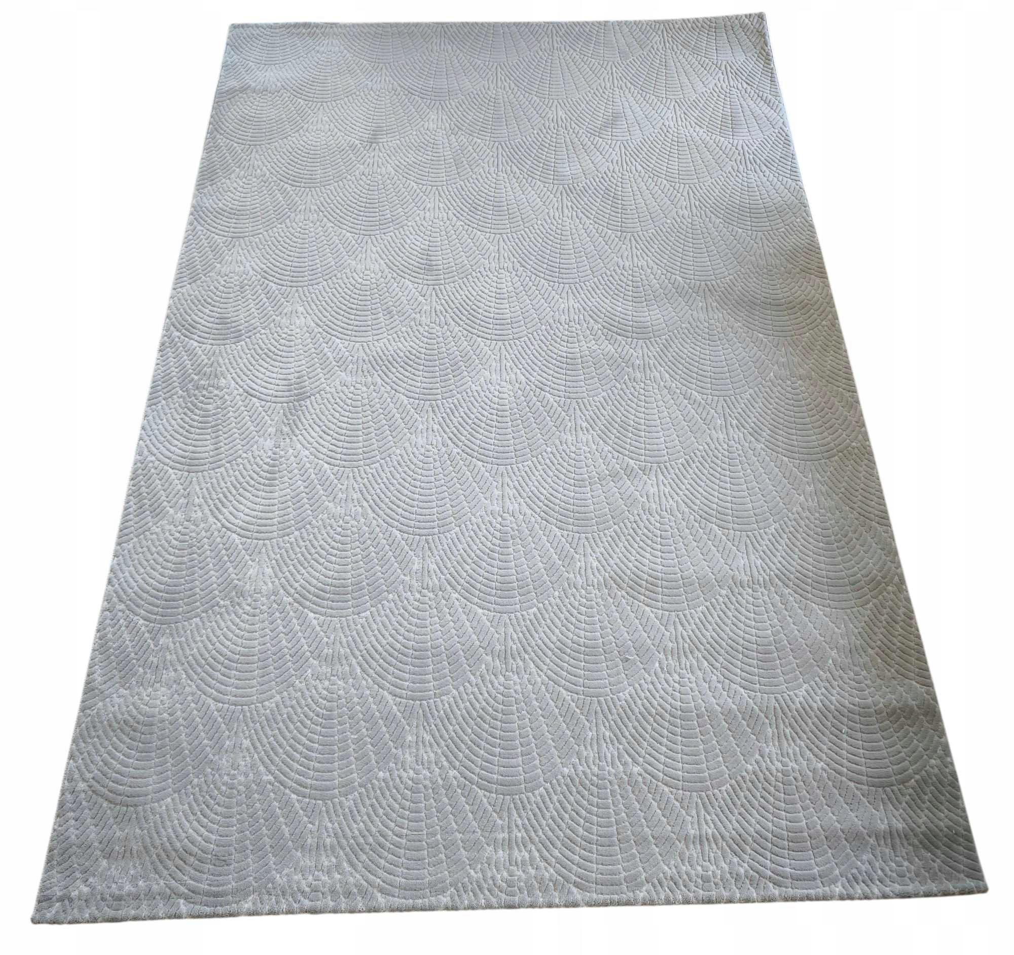 Koberec do obývačky 160 x 230 cm, loftový vzor s plyšovými štetinami, kvalita