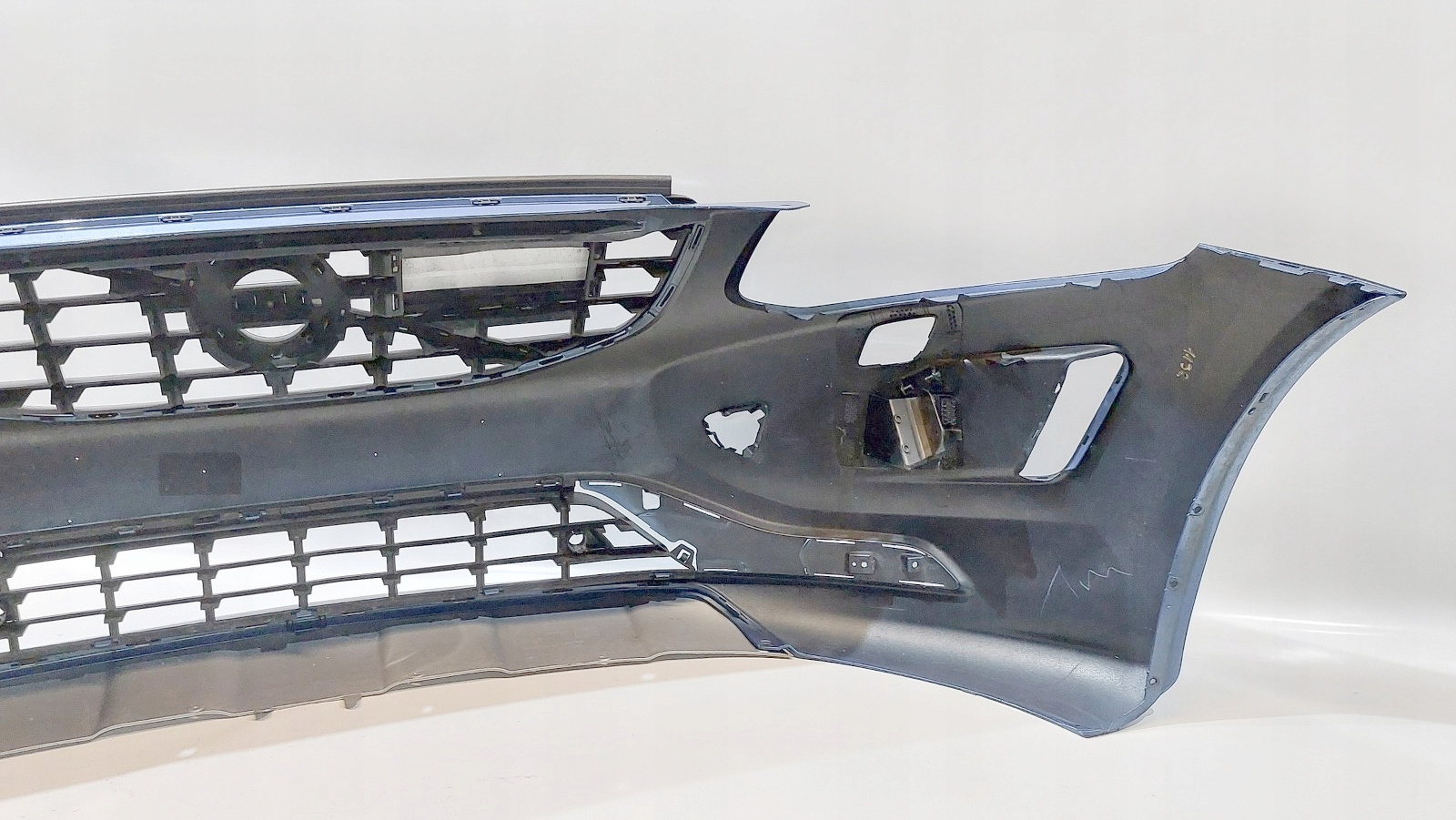 ZDERZAK PRZÓD PRZEDNI GRILL VOLVO XC60 I 13-17r LIFT Kolor do lakierowania