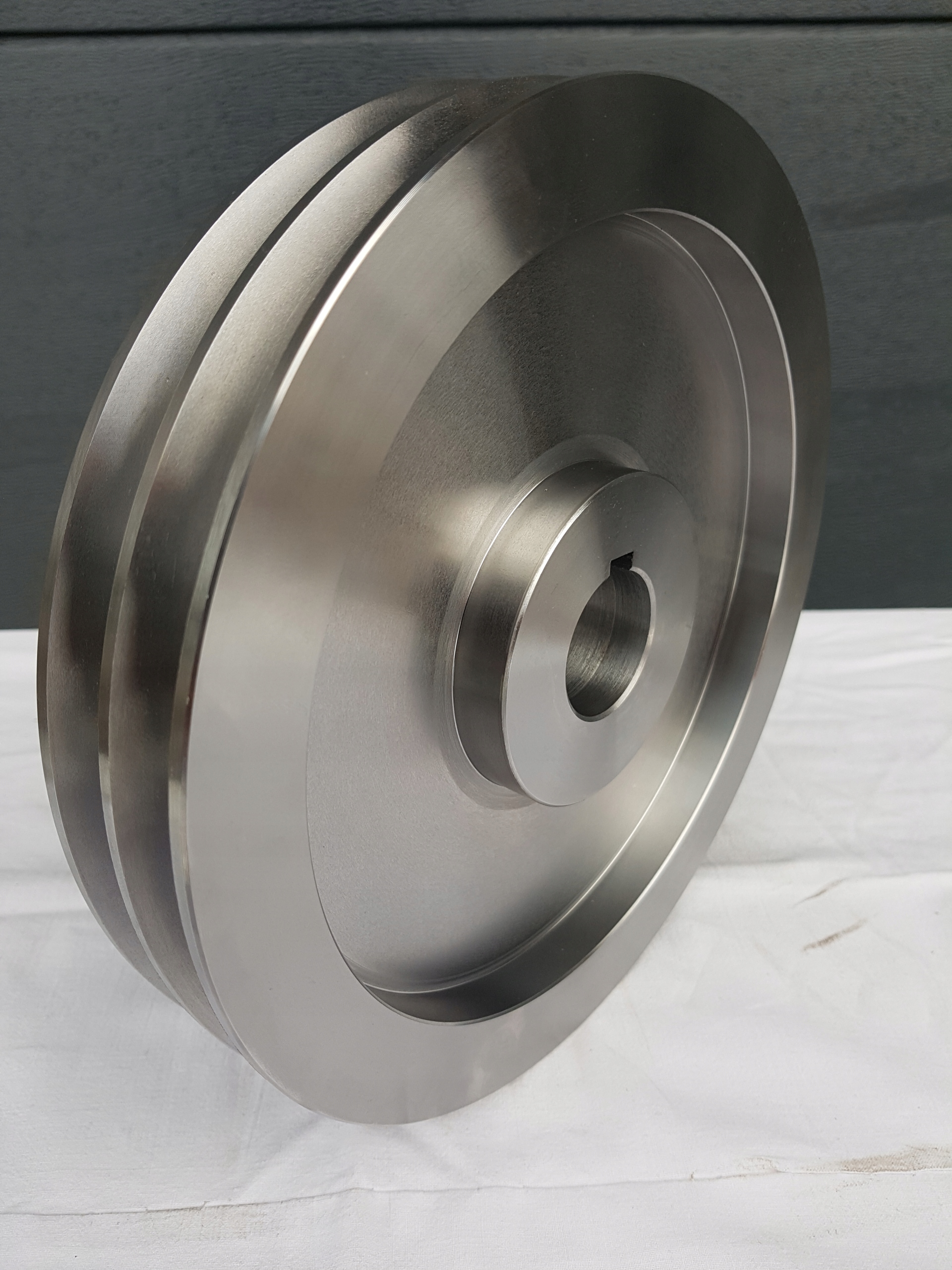 Řemenice 230 2X17 Otw. 20