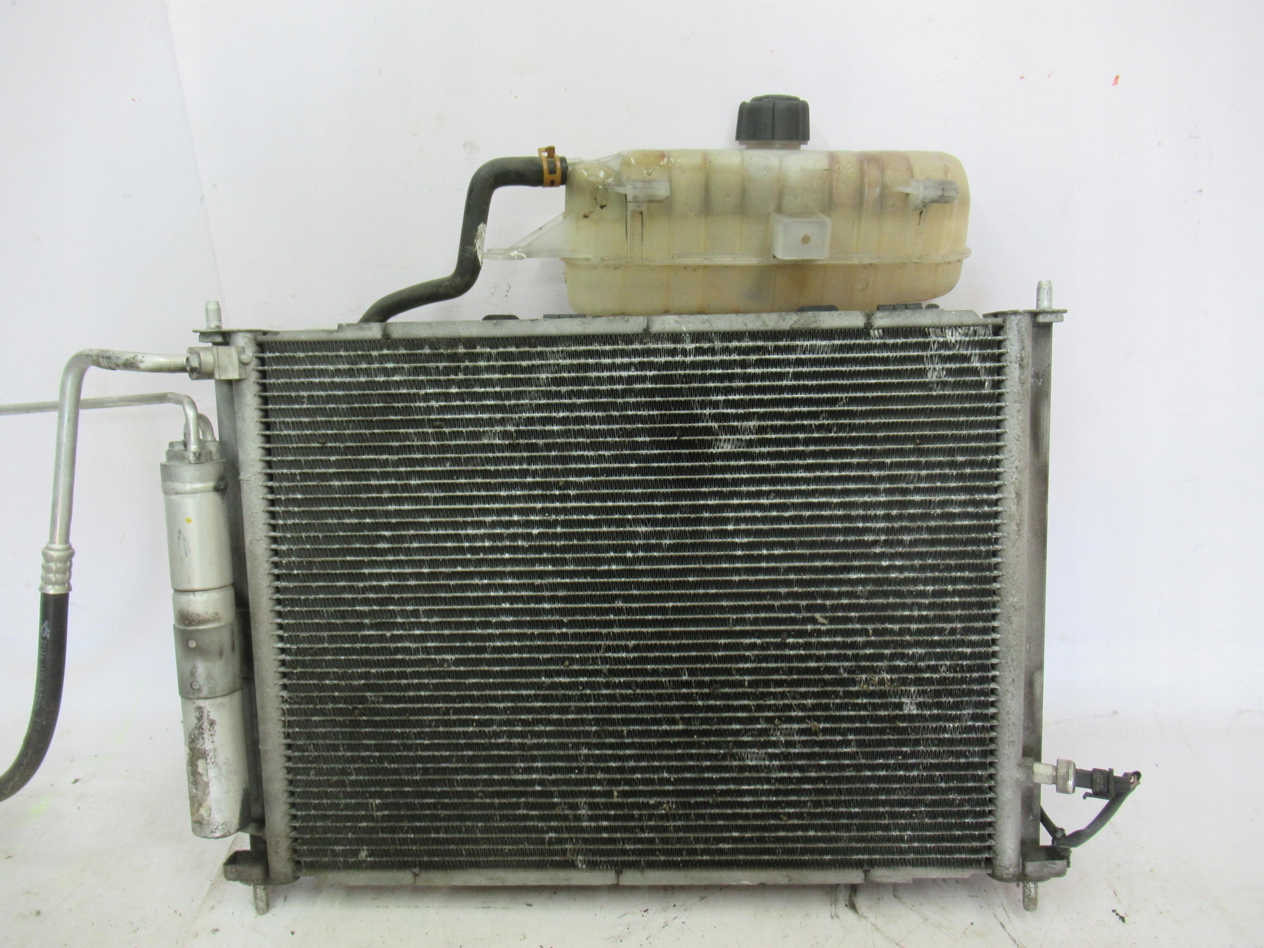 chladič chladiče ventilátor CLIO III MODUS 1.2