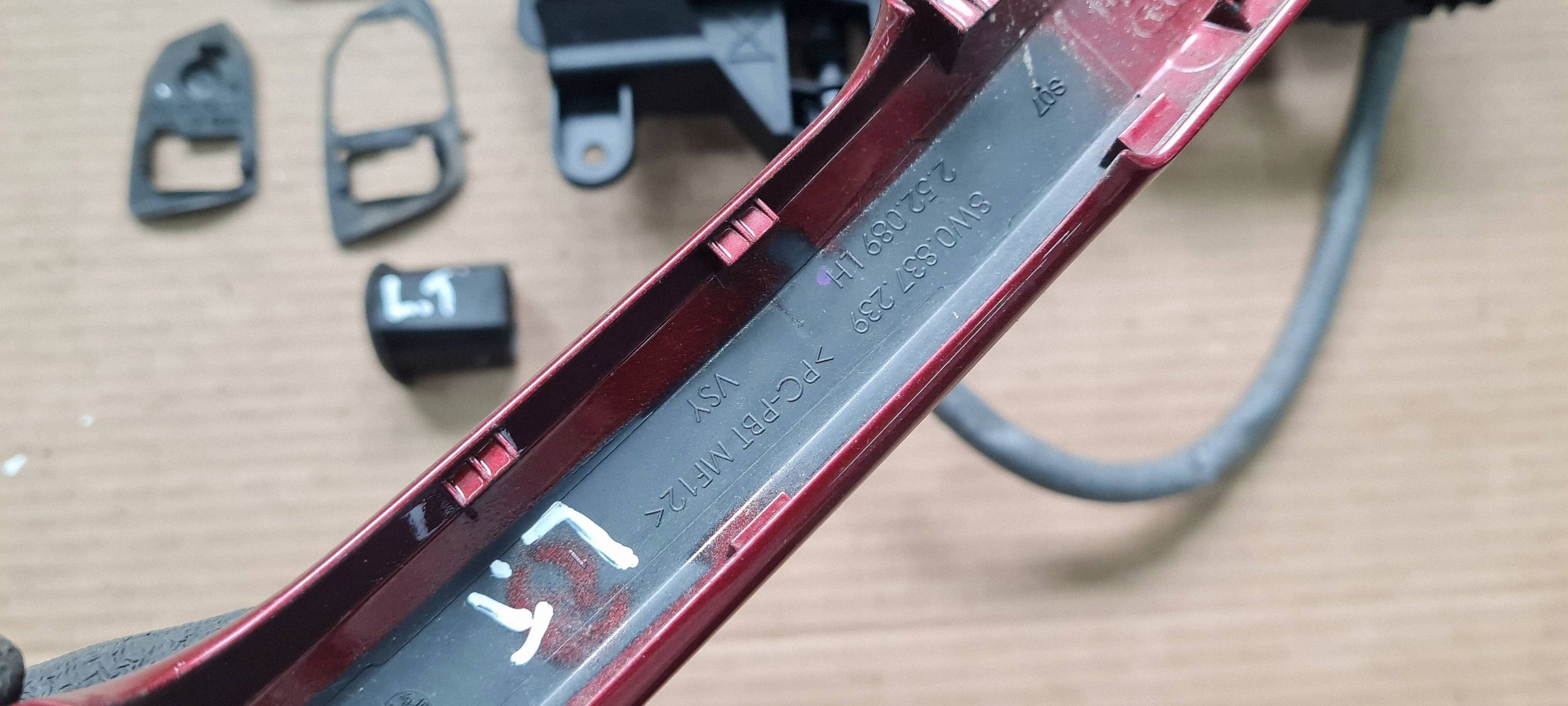 A4 B9 8W handle door left left rear part rear support LY3S 8W0837239 A5 8W