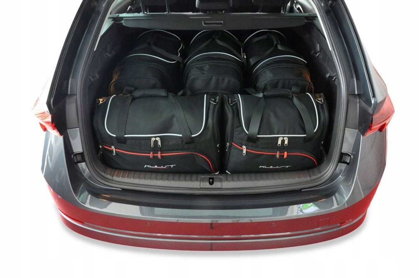 J&j Automotive Sada 5ks cestovných tašiek Aero pre Skoda Octavia Kombi 202