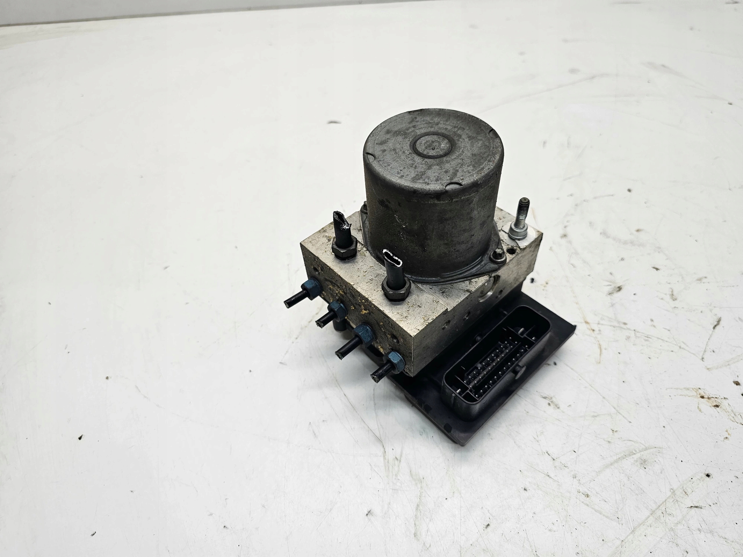 pump + control unit ABS ESP AUDI A6 C6 4F0910517AM 4F0614517BD