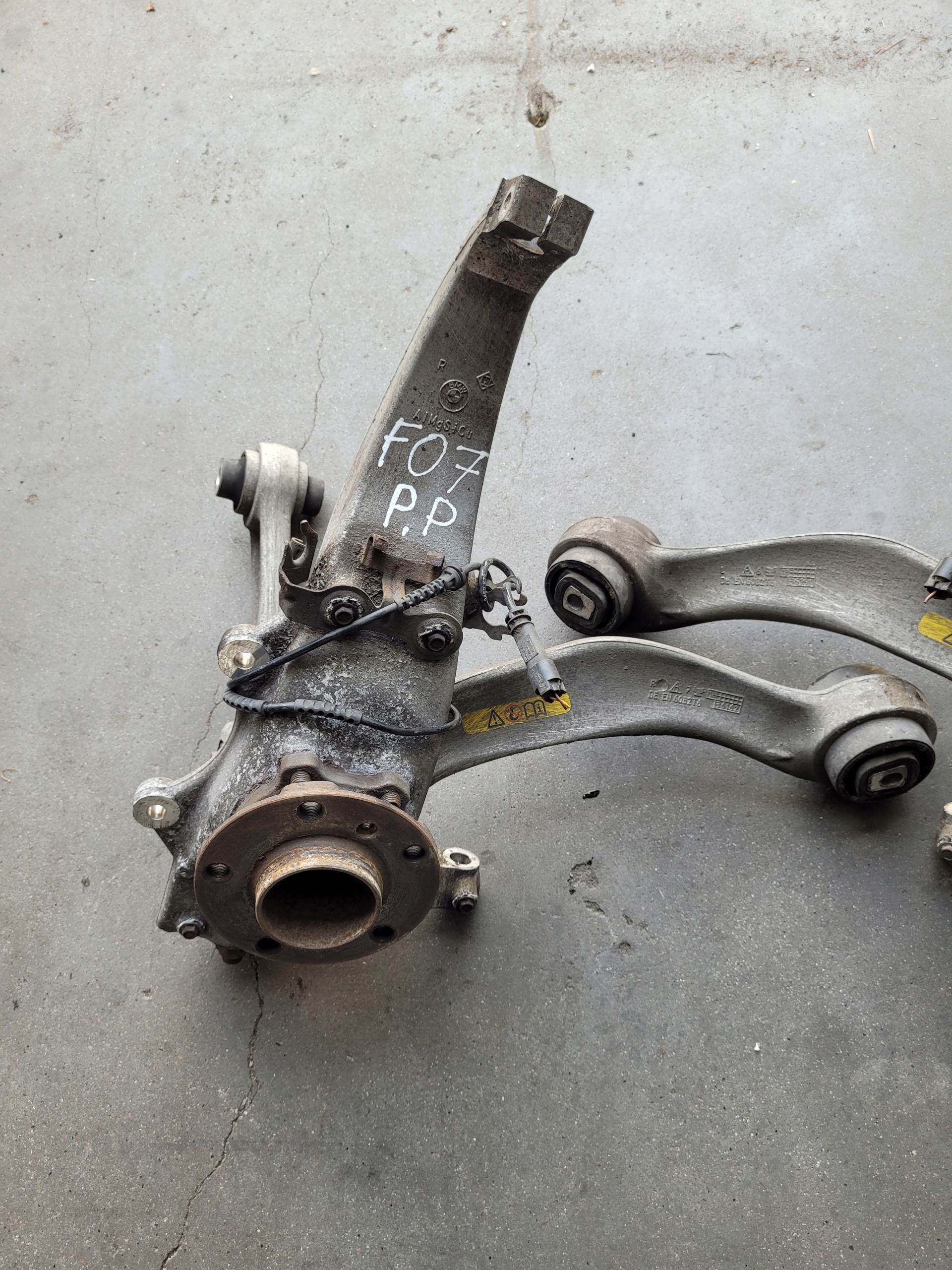 swing front left right BMW 5 GT F07 3.0 D