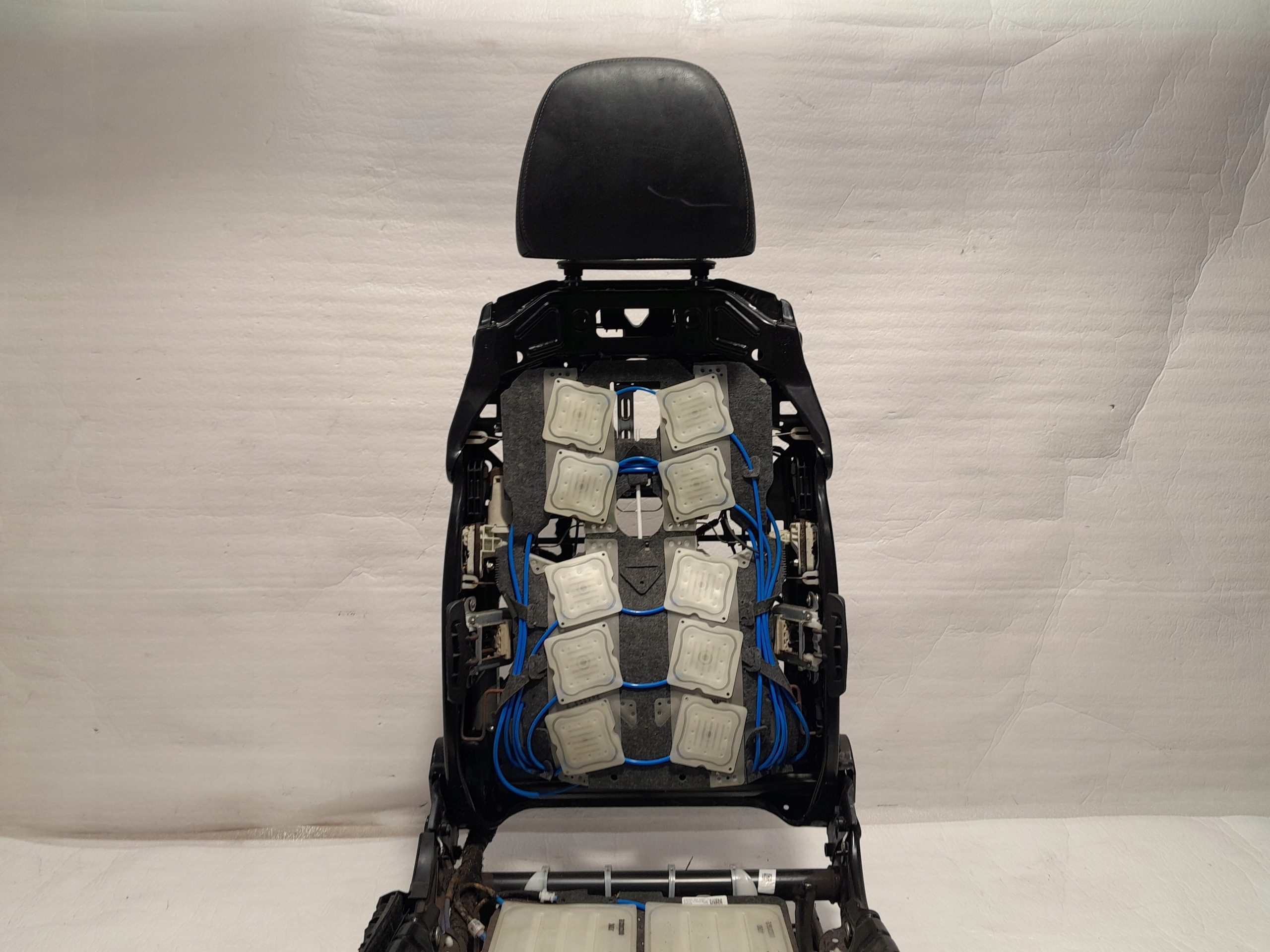 BMW X7 G07 X6 G06 X5 G05 seat support RAMA right front