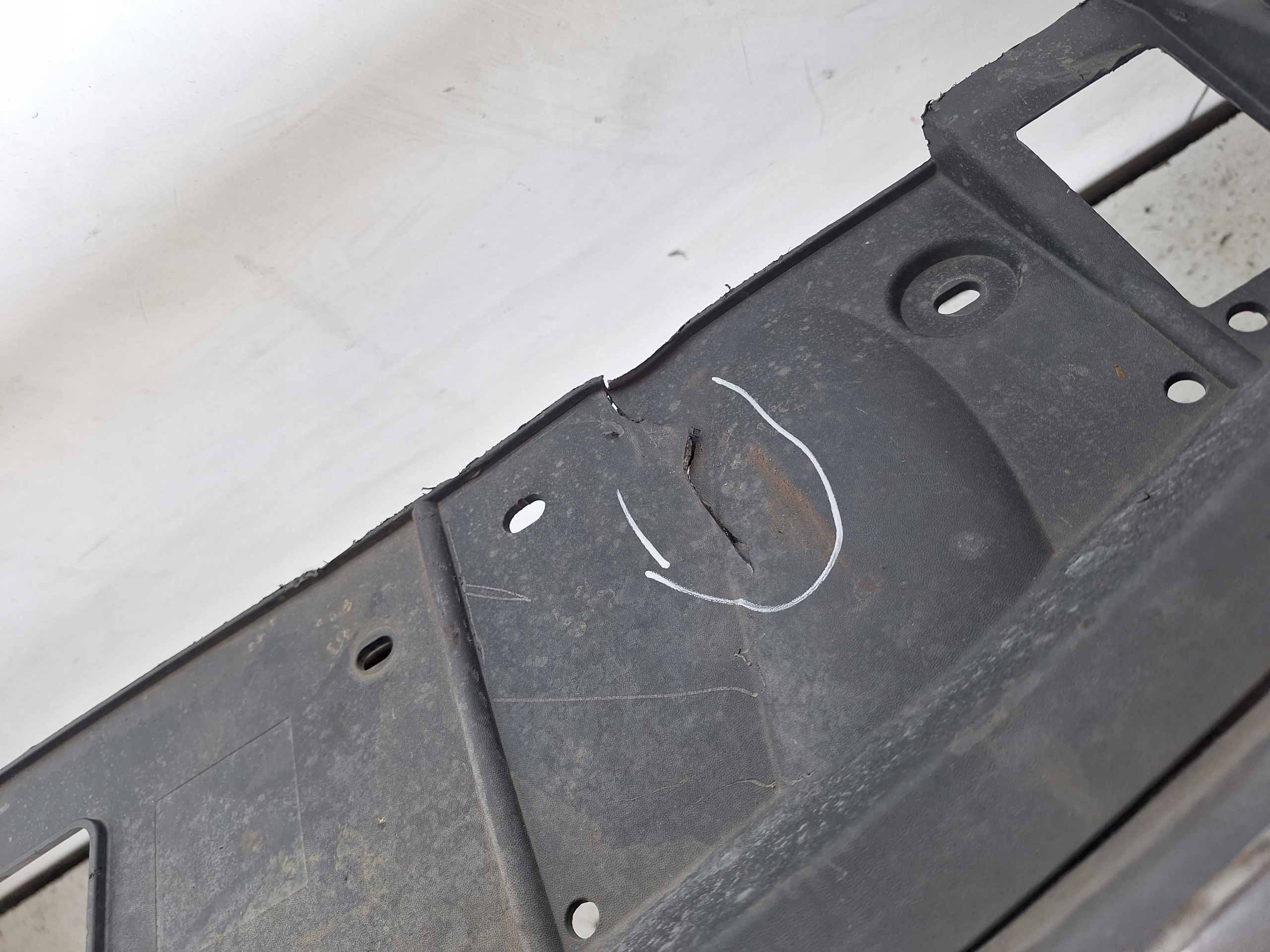 RENAULT SCENIC III LIFT 12-16 bumper