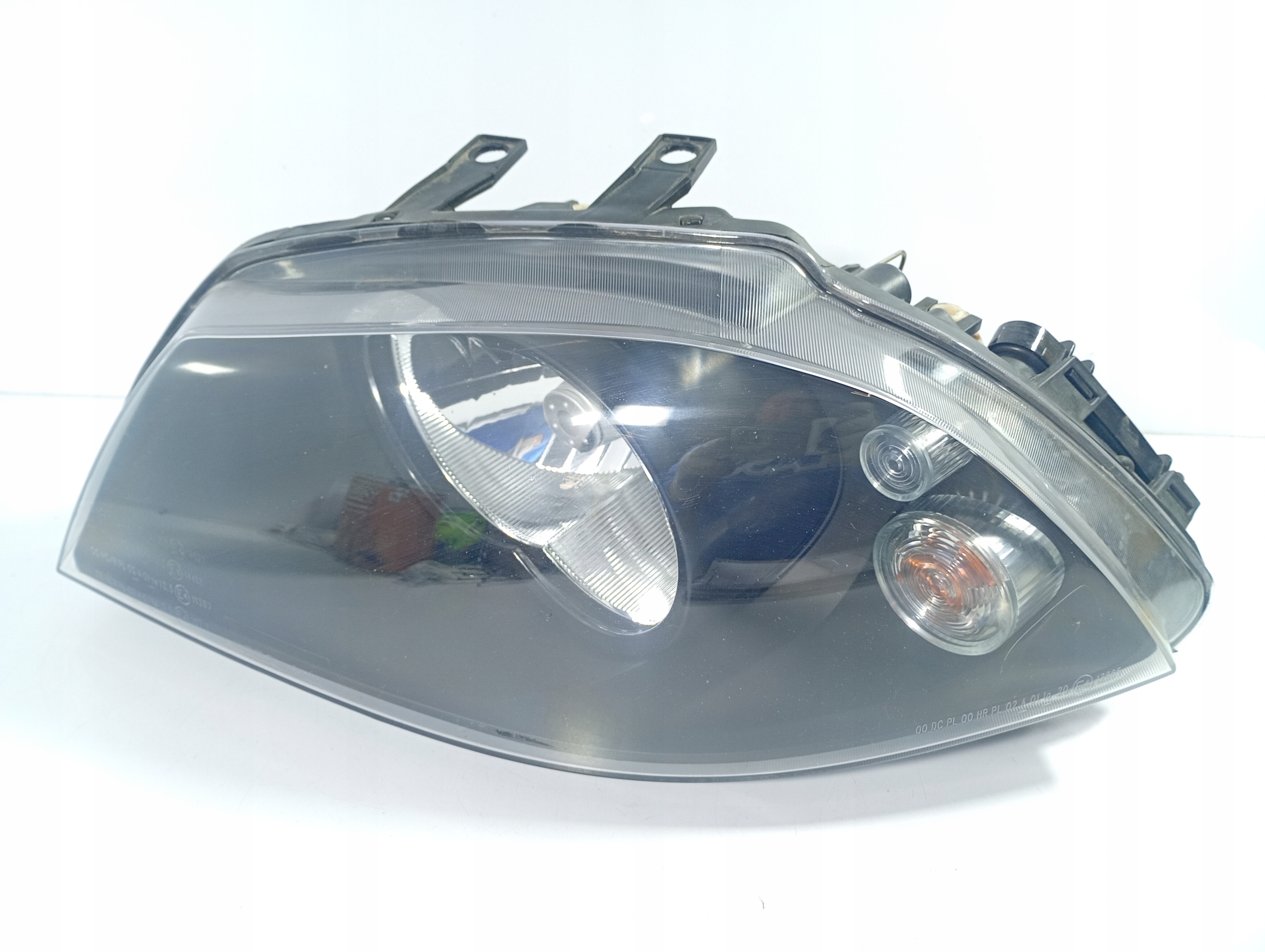 light left front REFLEKTOR left front 4451115L Seat Ibiza 3 III 02-09
