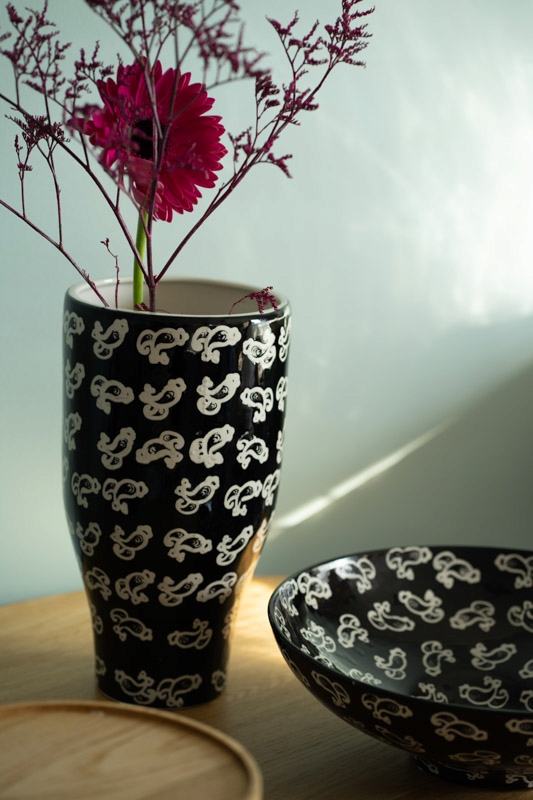 Ceramiczny wazon wysoki RYBY Materiał ceramika