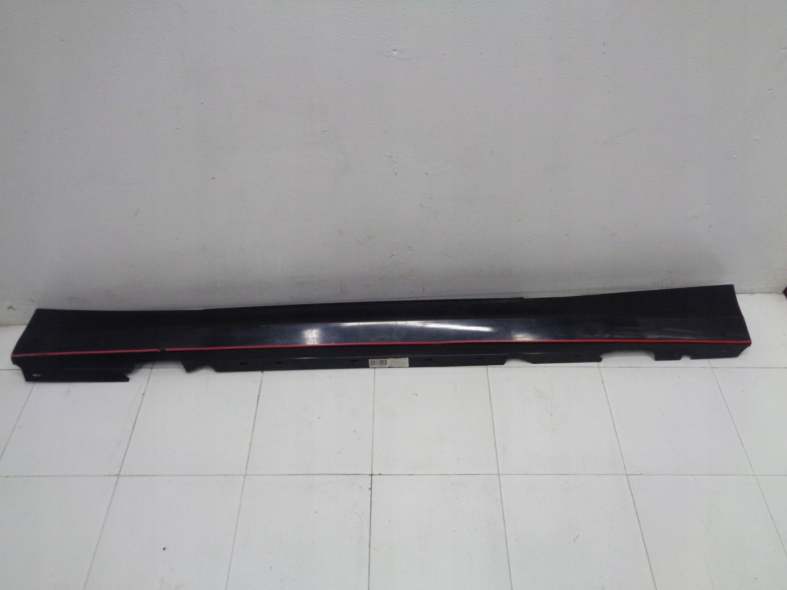 BMW 1 E88 moulding cap of the threshold threshold left