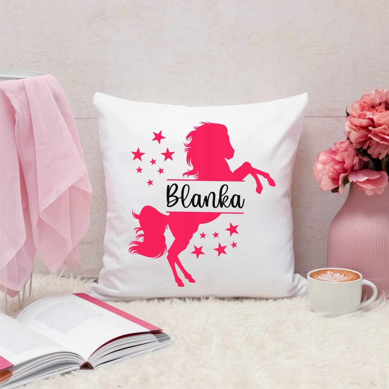 Poduszka z motywem KONIA KOŃ + IMIĘ 40x40 cm Szerokość produktu 40 cm