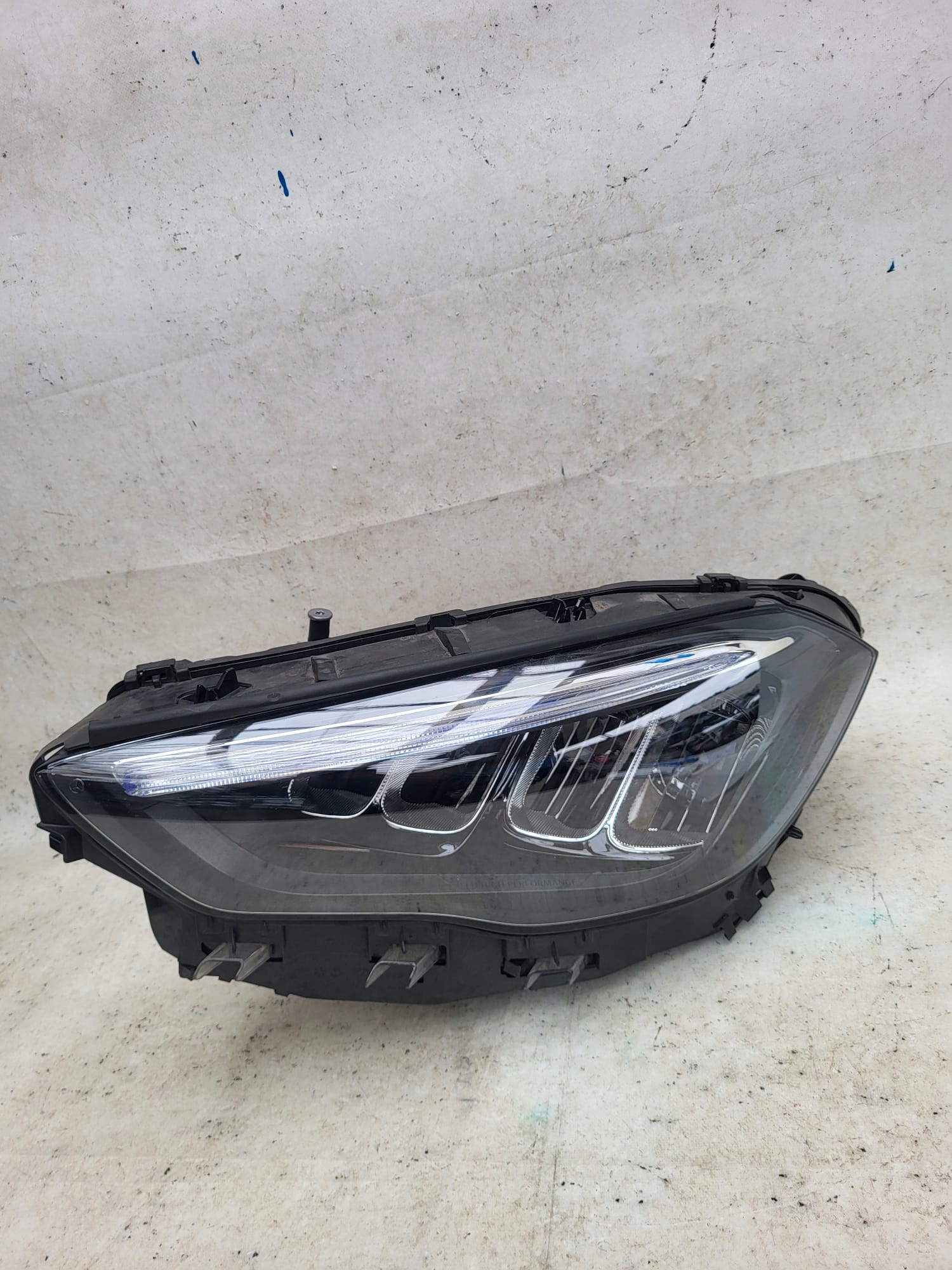 MERCEDES GLA W247 H247 LIFT light left front front FULL LED PERFOMANCE