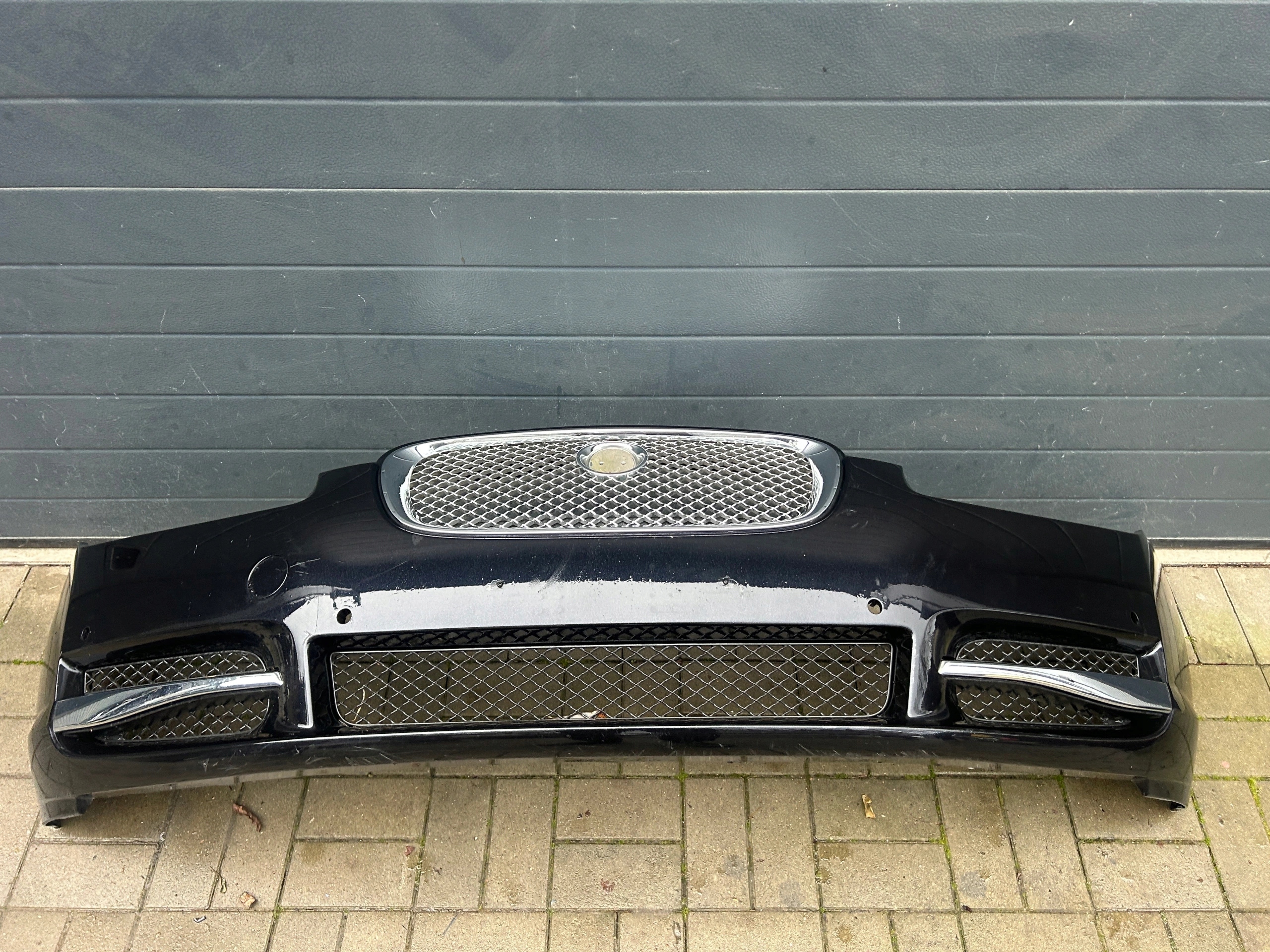 Jaguar Xf X250 07- bumper front front