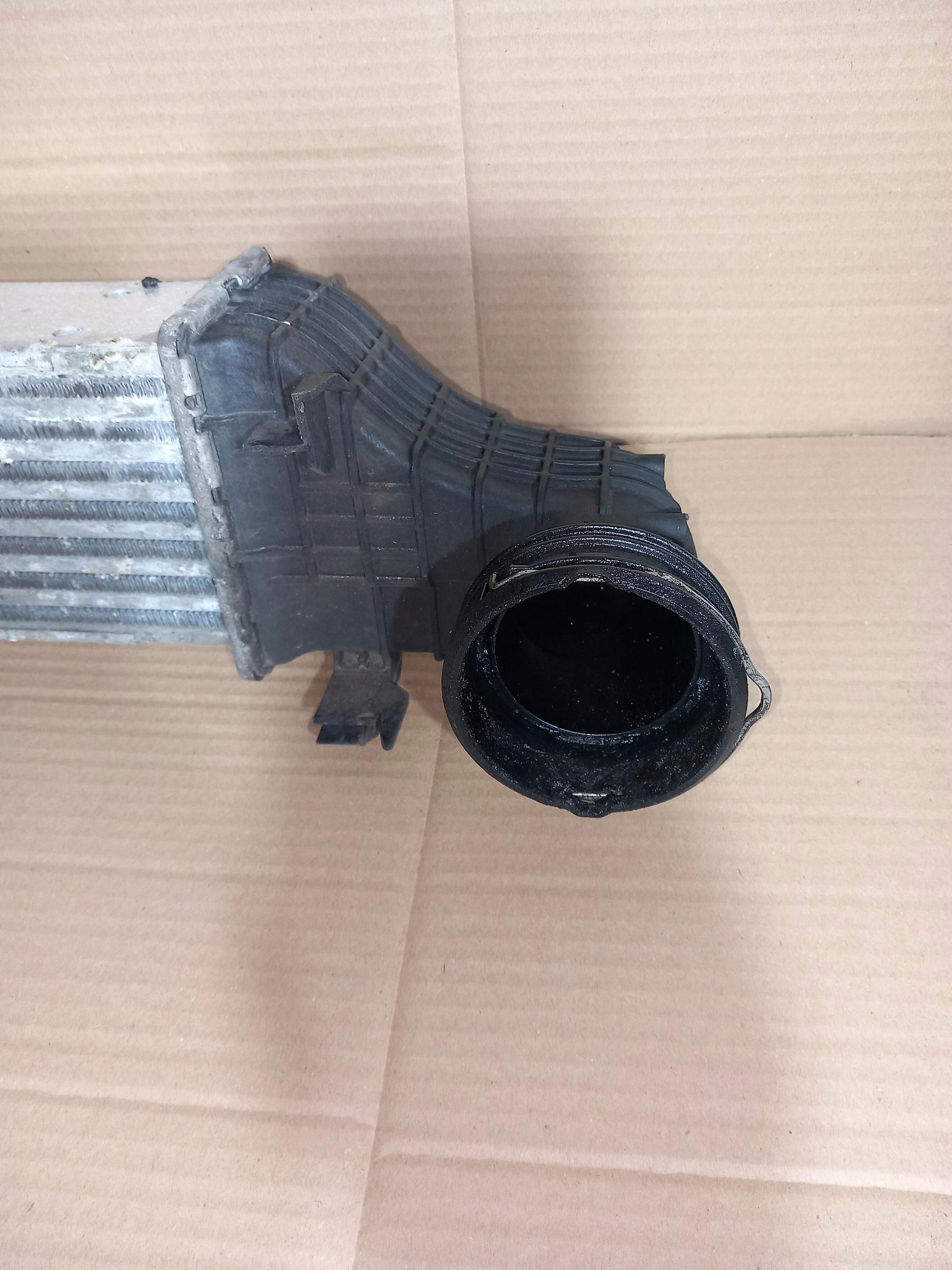 intercooler MERCEDES E-KLASA W211 3.0 V6 CDI A2115003902 02-09