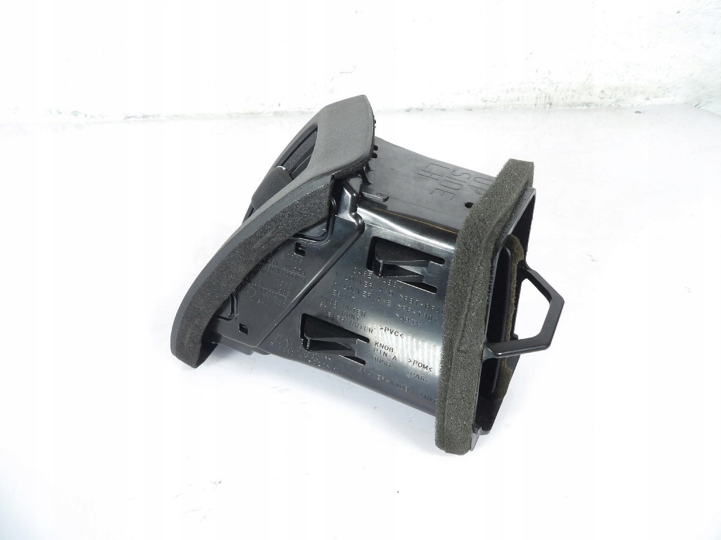 INFINITI G37 grid air conditioning devices left 68761 JK00C