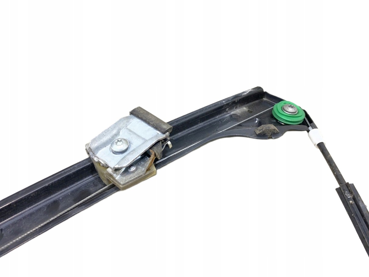 window regulator left front VW GOLF V