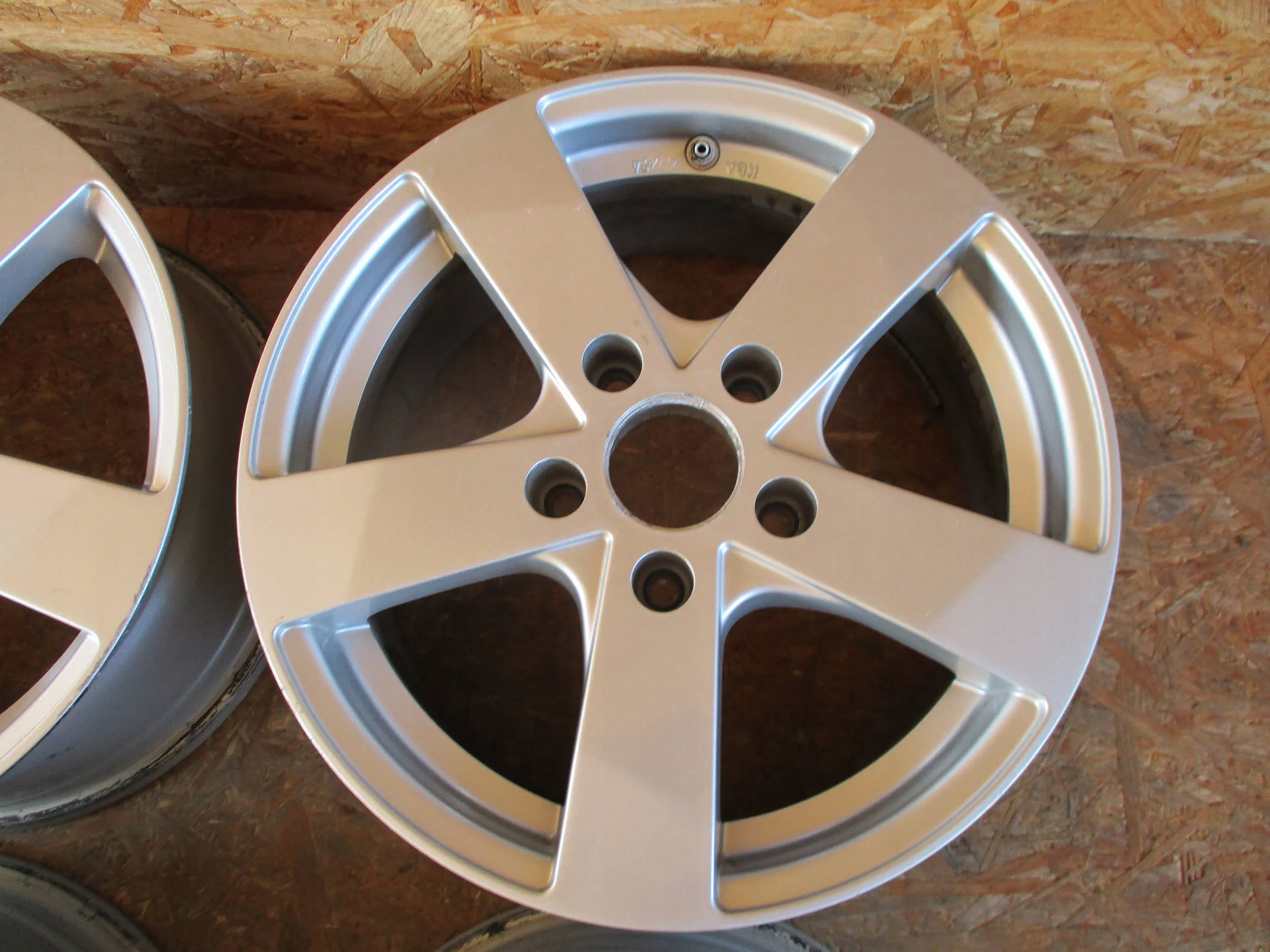 4X disc aluminium BMW 3 E90 7Jx16 ET43 5x120