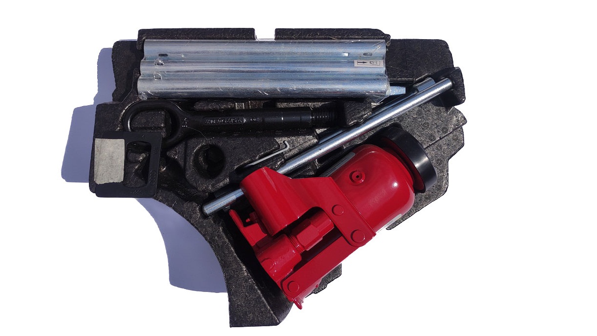 2N0011031E - CRAFTER SPRINTER MAN TGE ПОДЪЕМНИК 3,5 Т