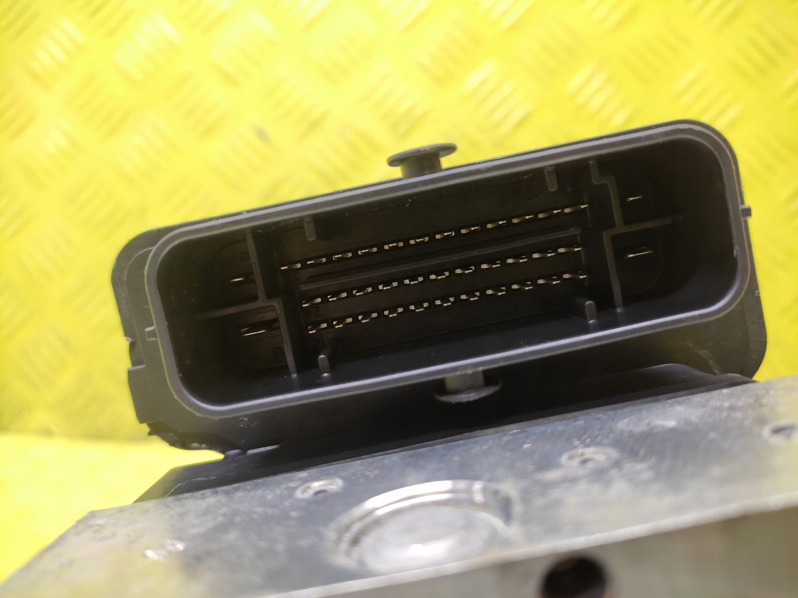 DACIA SANDERO II 0.9 TCE Pompa ABS 476605492R