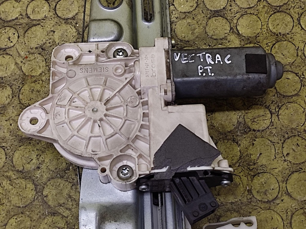 OPEL VECTRA C window regulator right rear part 24451522