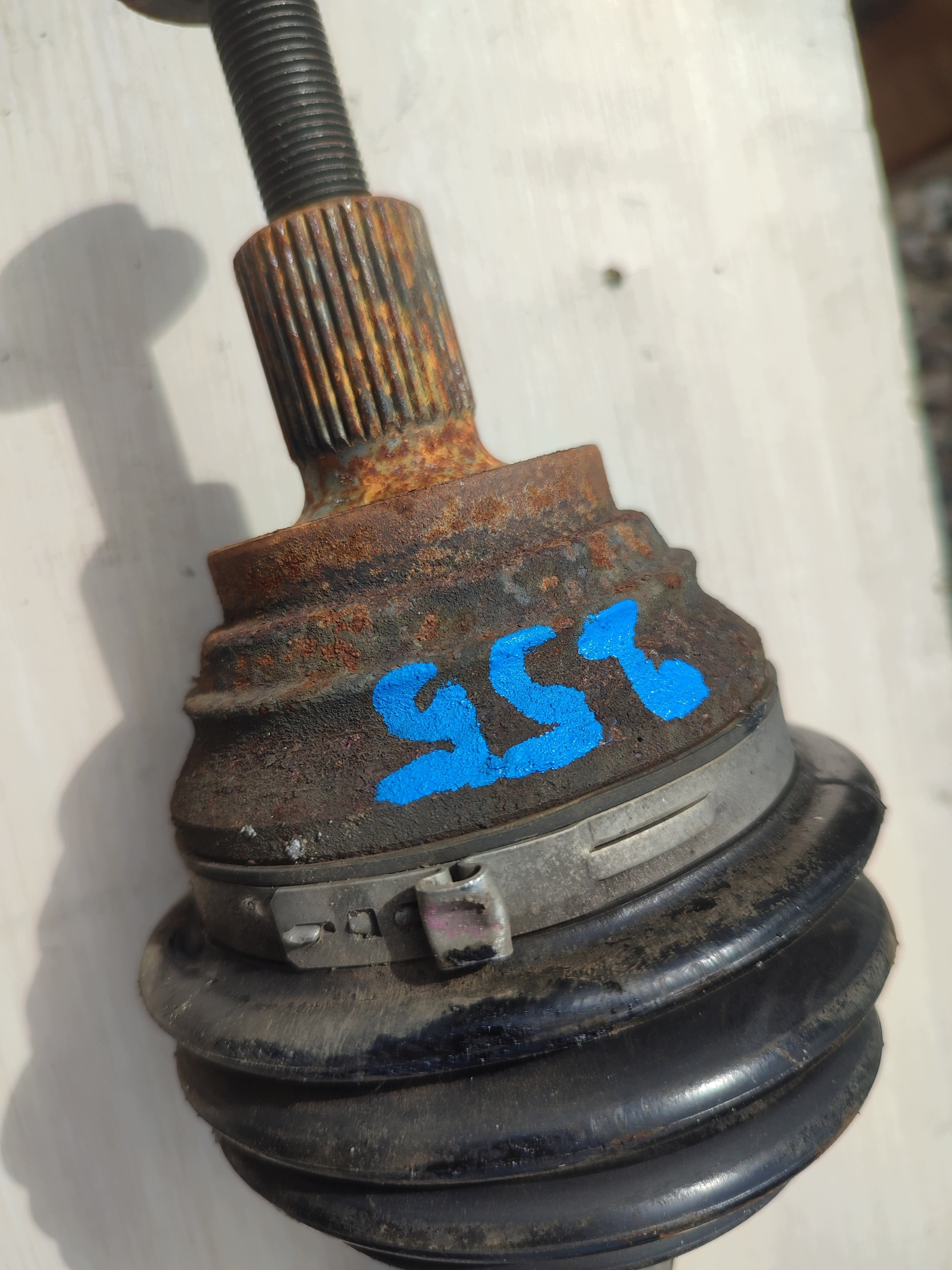 semi-axis right front VOLKSWAGEN GOLF VI 1.2 105KM 1K0407272MP