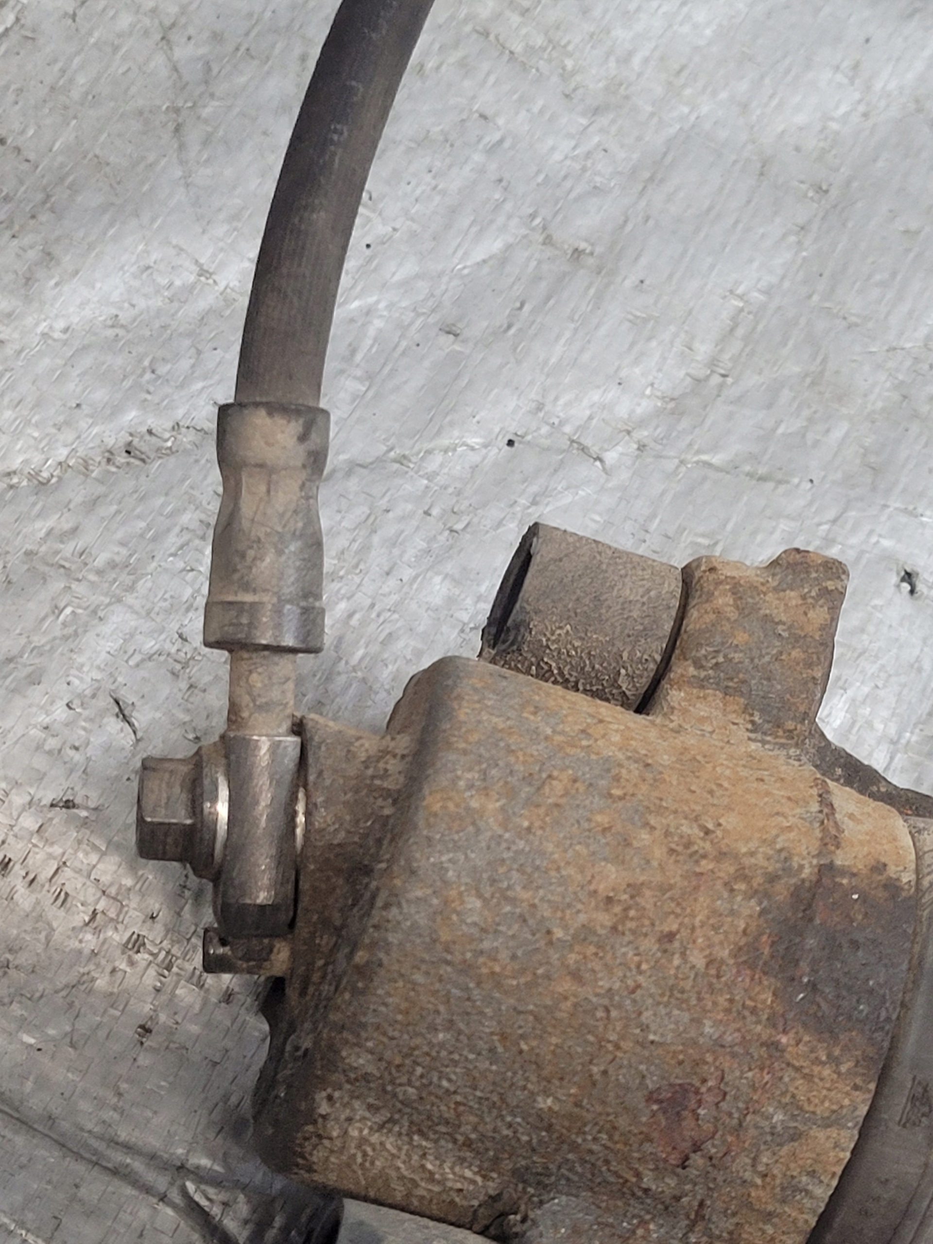 caliper brake right front VOLKSWAGEN GOLF VI 1.6TDI
