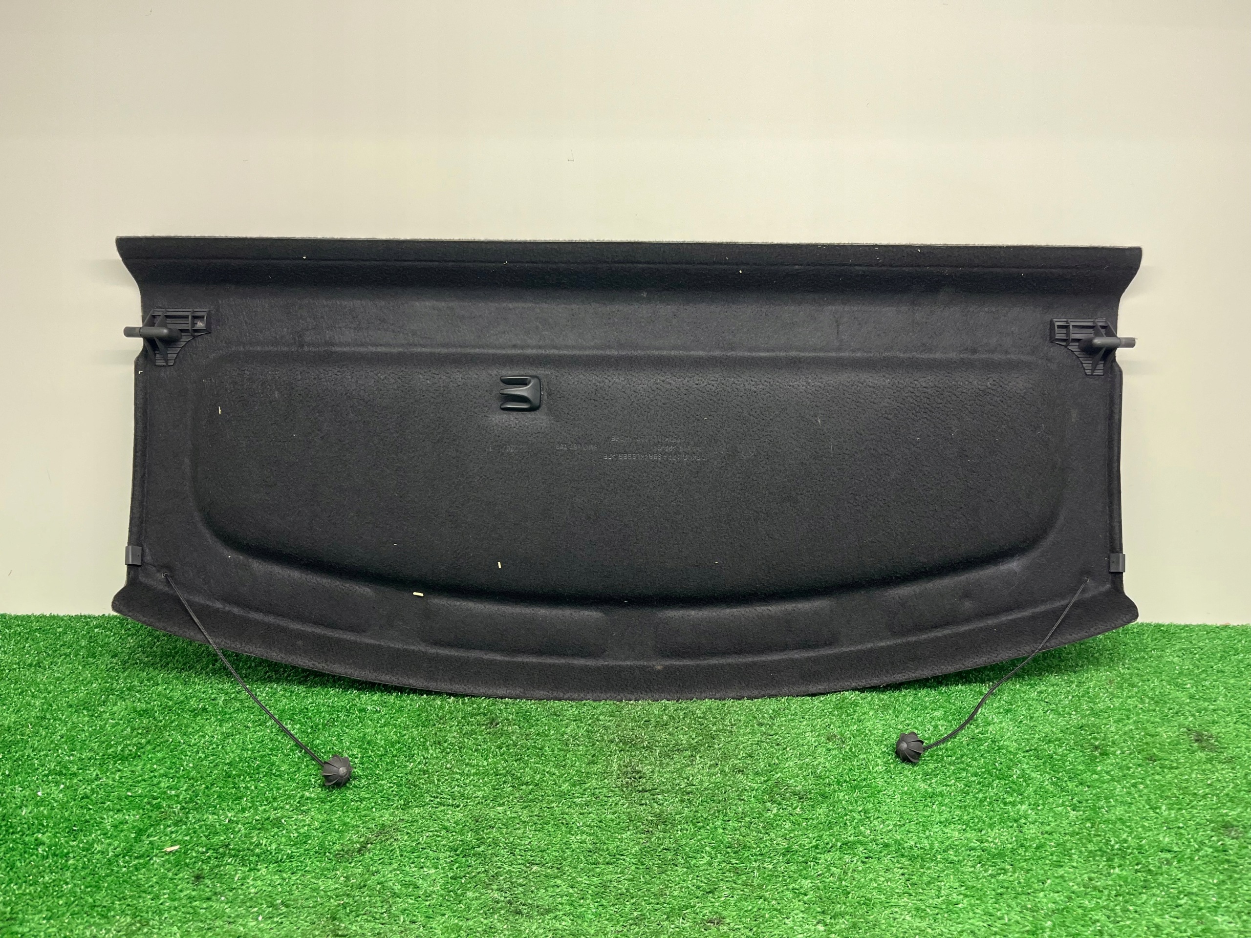 plato rear part rear boot VOLKSWAGEN GOLF 5 plus 5M0867769
