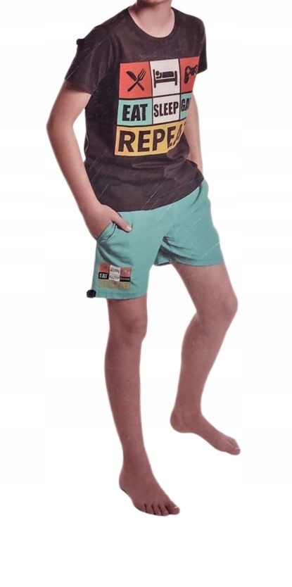 

Piżama chłopięca Young Style 134/140