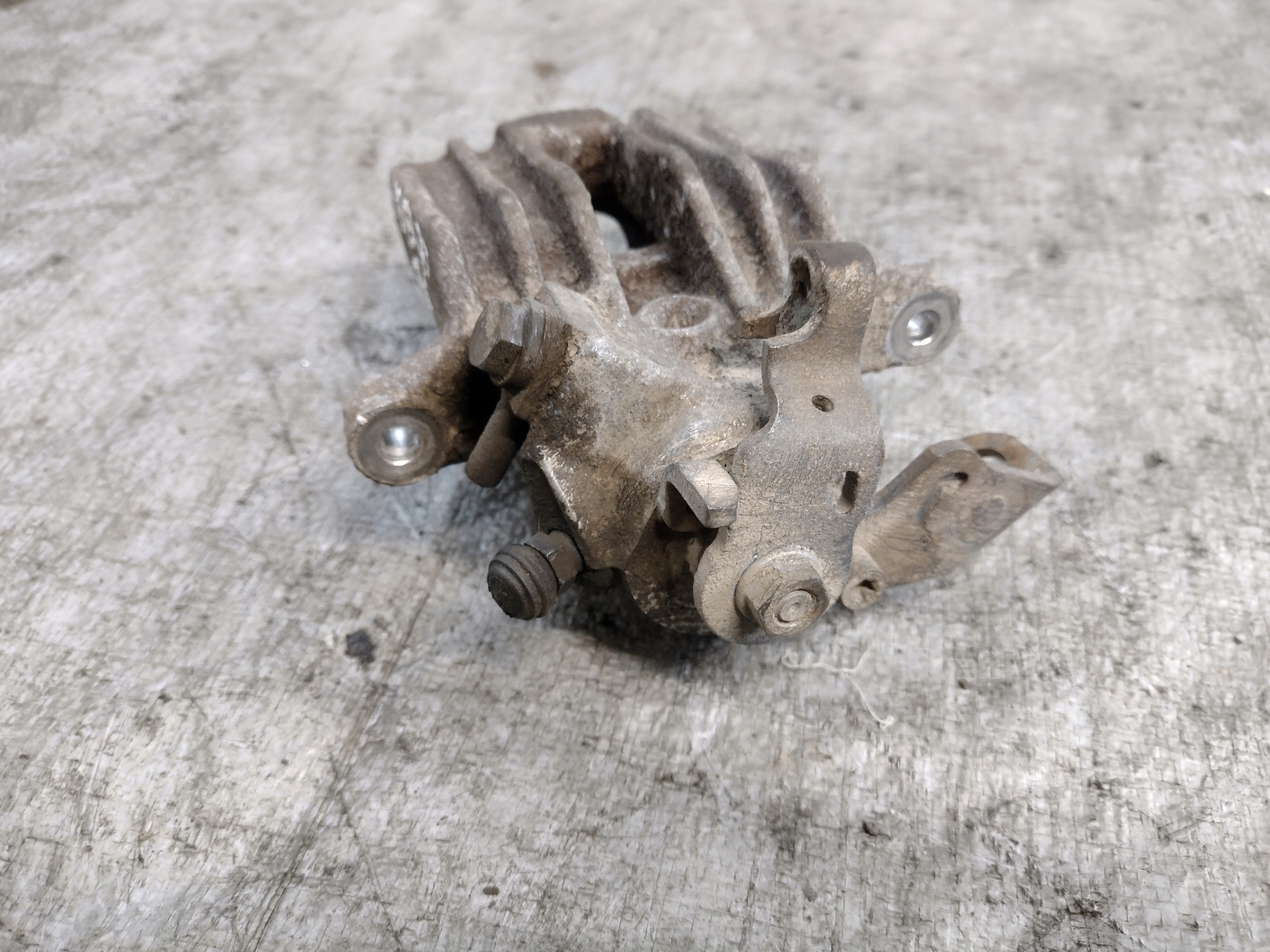 caliper brake right rear part Audi A3 8L 1,6B