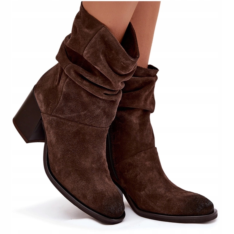 Dámské Kotníkové Boty Ze Semiše Na Podpatku Nařasené Zazoo 1127 Čokoládové 41