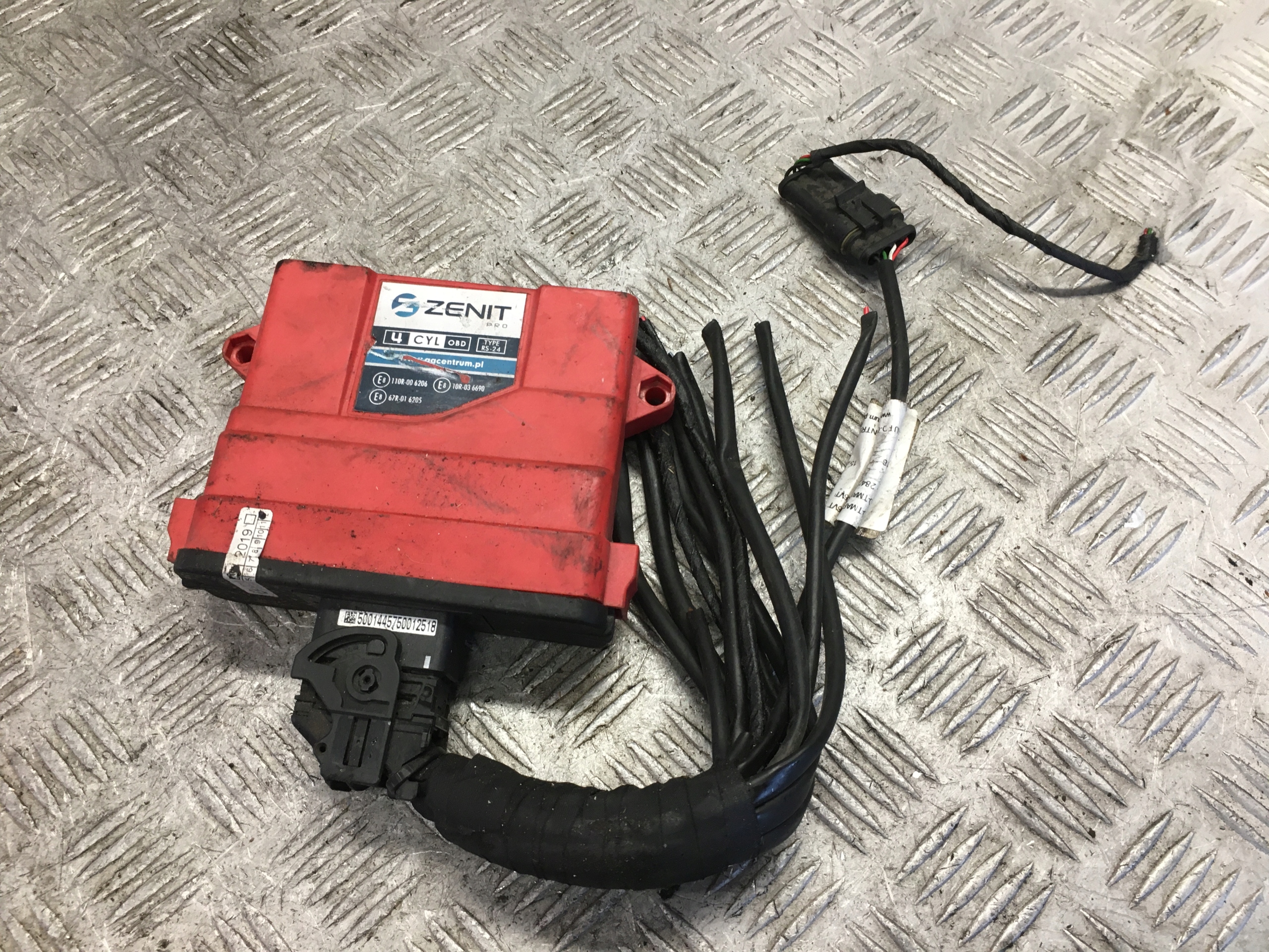 STEROWNIK GAZU LPG ZENIT PRO 4 CYL TYPE RS-24