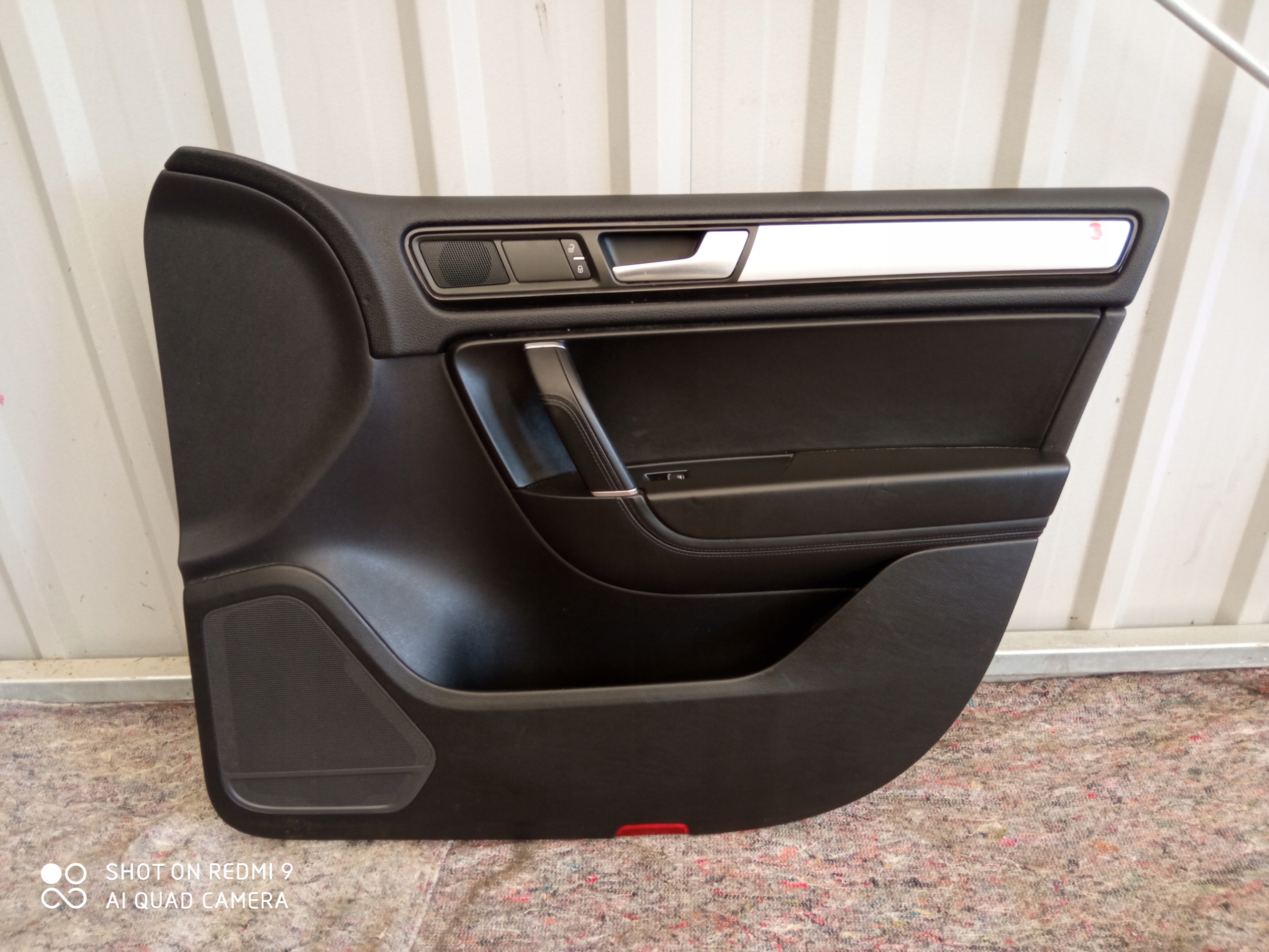 VW TOUAREG 2 7P0863979 TAPICERKA DRZWI PRAWY PRZÓD