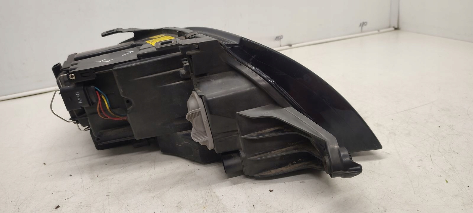 light front front left xenon Audi TT