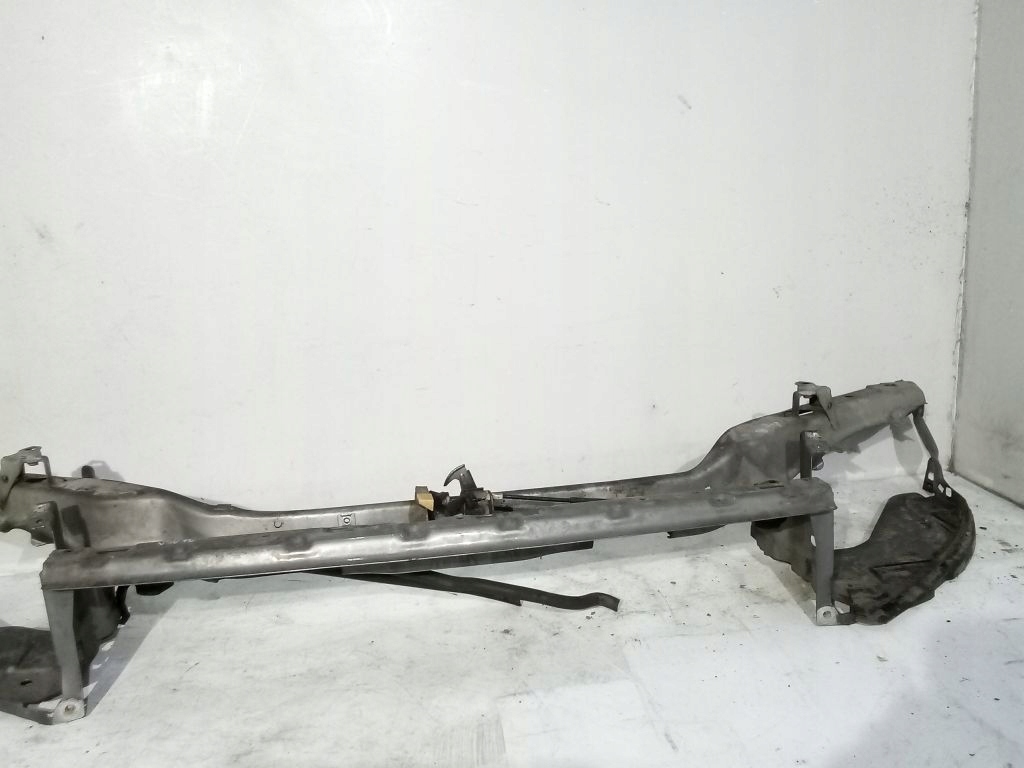 Volvo V50 lift pillar iron support panel for radiators