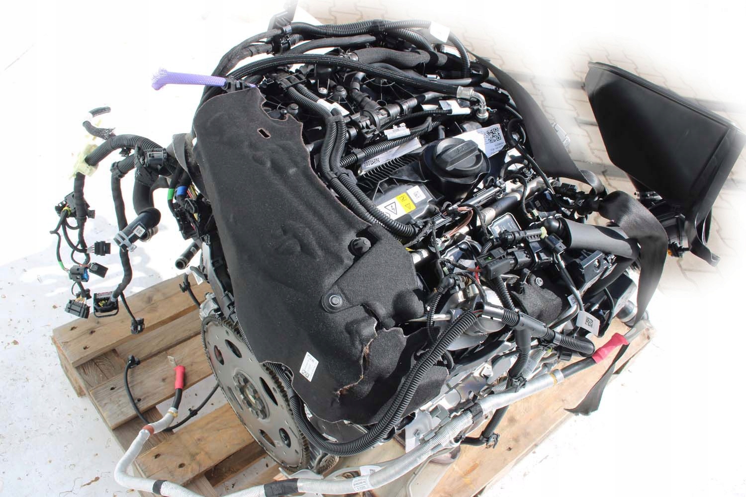 BMW Двигатель 2.0 T B48 B20A Бензин B20 X1 U11 2 G42 U06 B48B20A