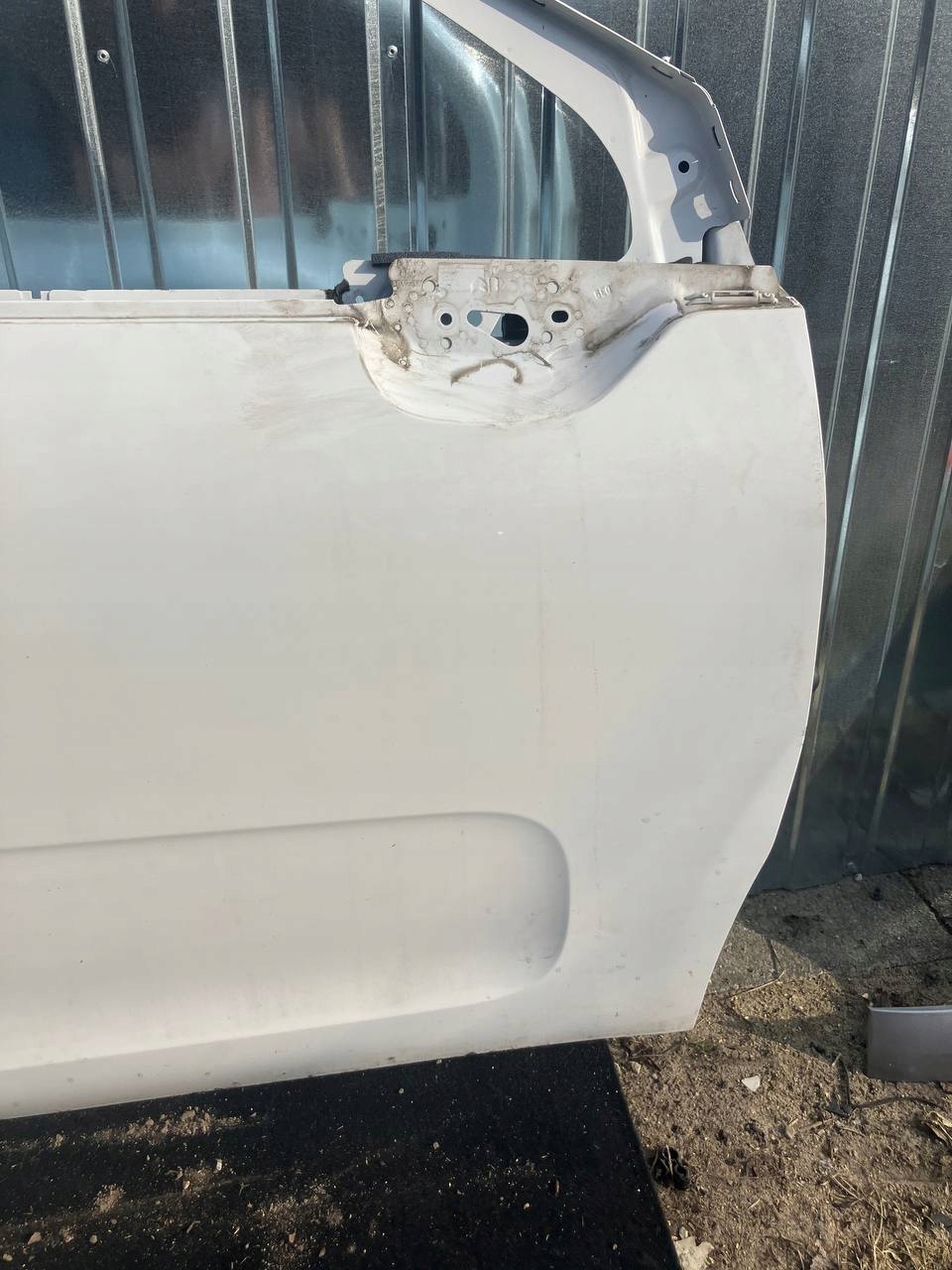 door right front CITROEN C3 III EWP EWPB