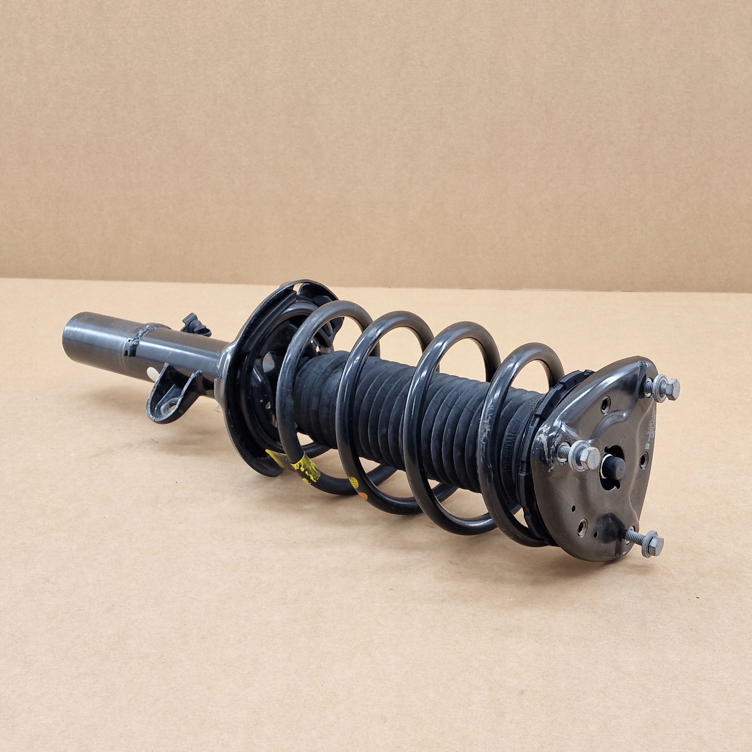 left front front shock absorber VOLVO EX30 SMART #1 2022- LYNK & CO 02