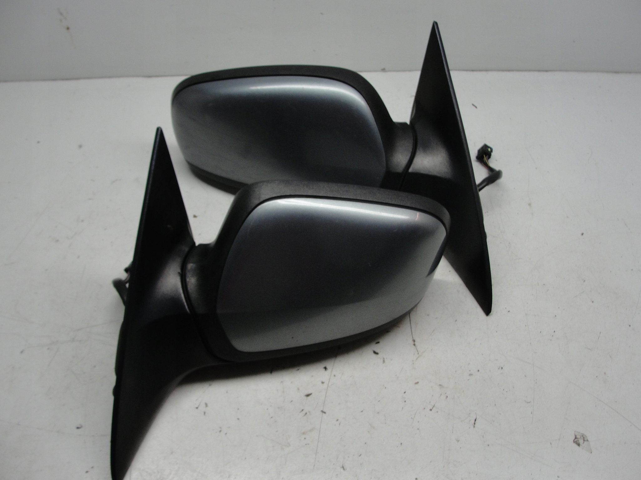 LUSTERKOPRAWE CHRYSLER PACIFICA 4.0 03-07r