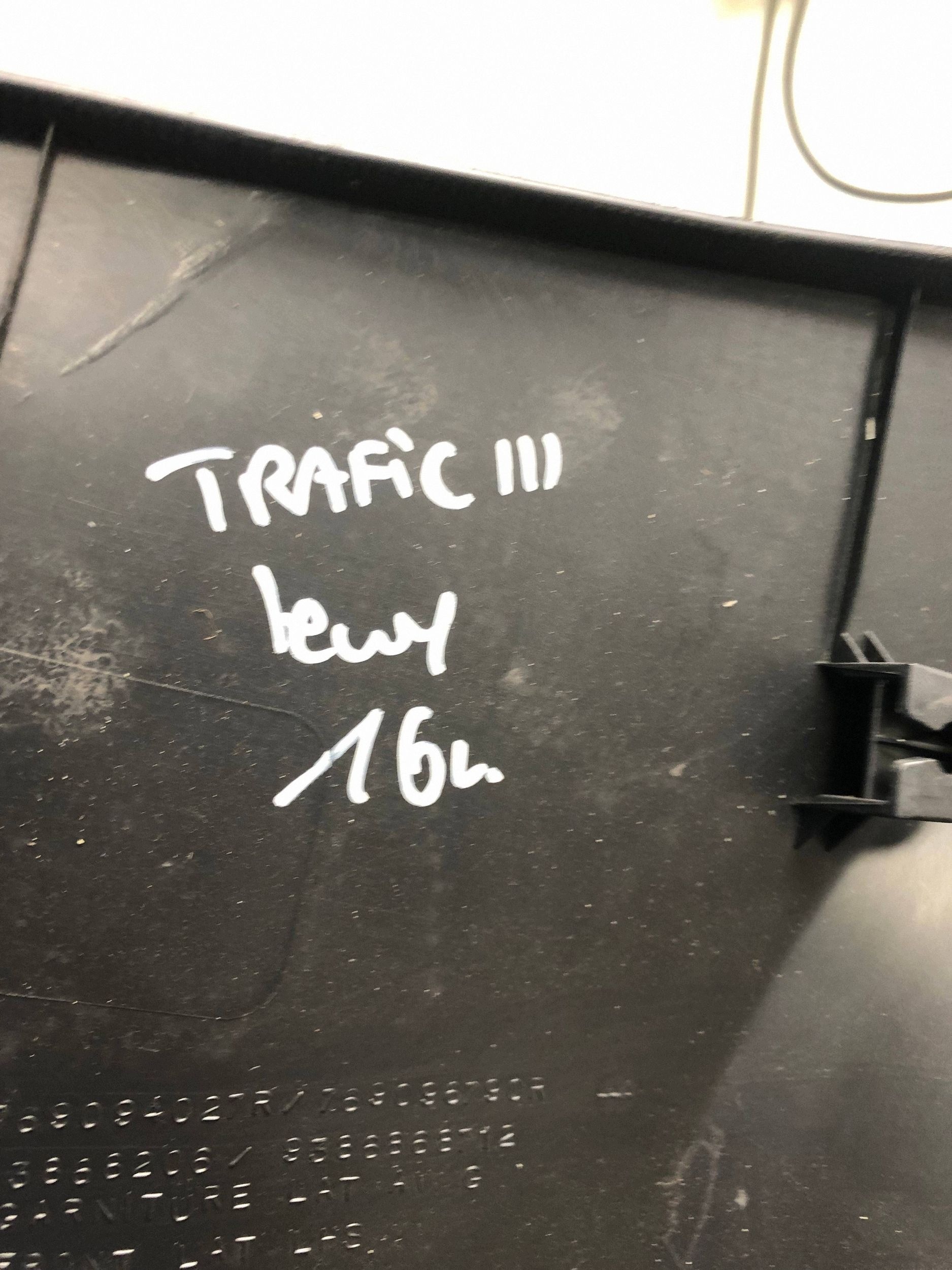 side upholstery left RENAULT TRAFIC III 769094027R