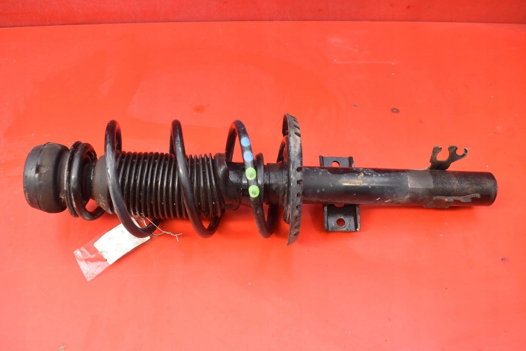 shock absorber left front 1S0413031B VW UP 1.0 MPI 60 KM 11-20